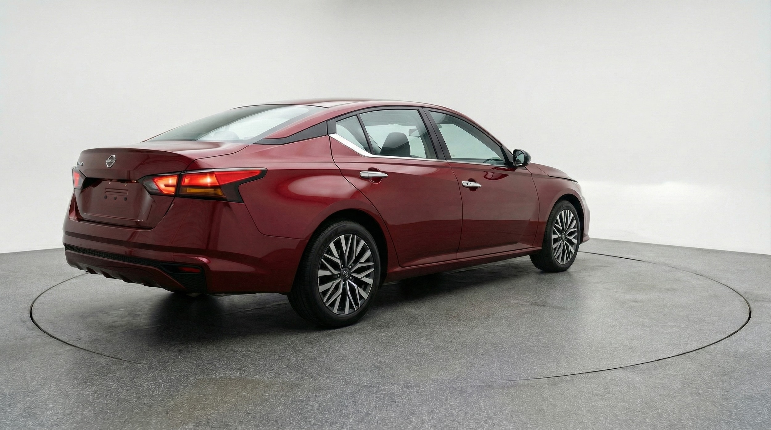 Thumbnail: 2025 Nissan Altima - 7