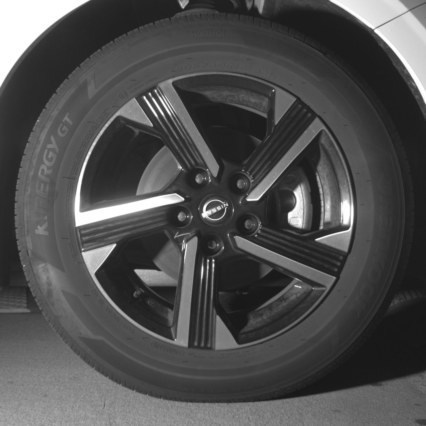 Thumbnail: 2025 Nissan Sentra - 10