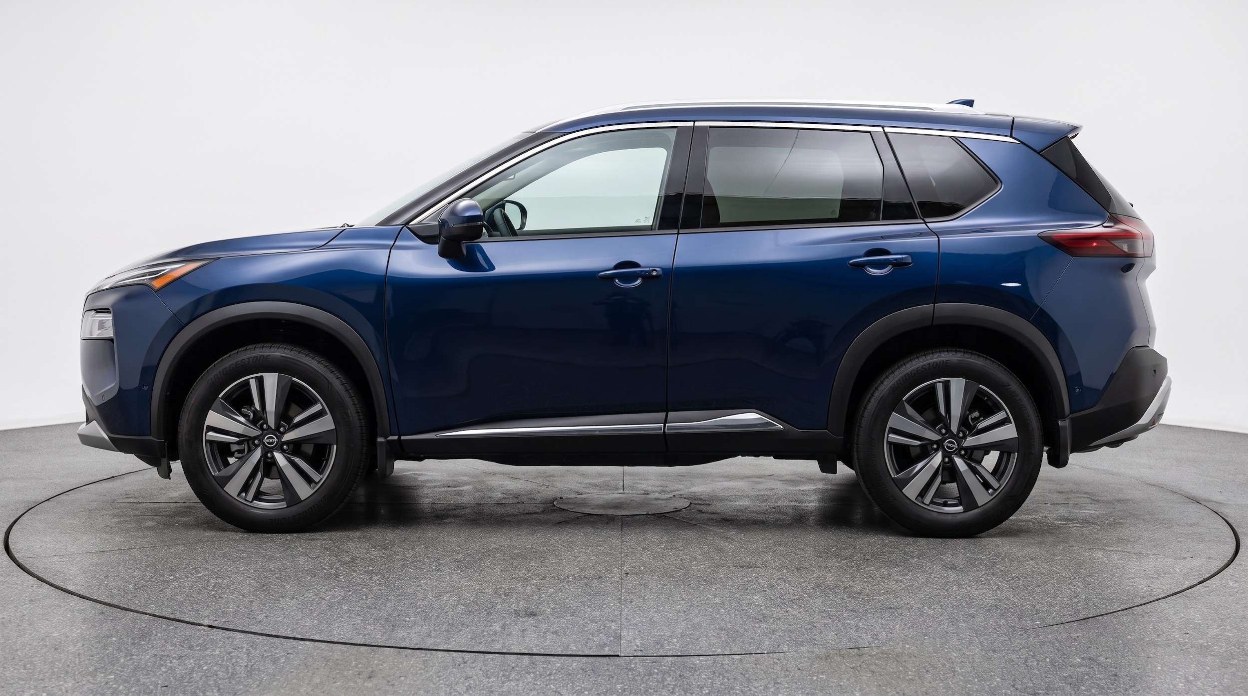 Thumbnail: 2026 Nissan Rogue - 4