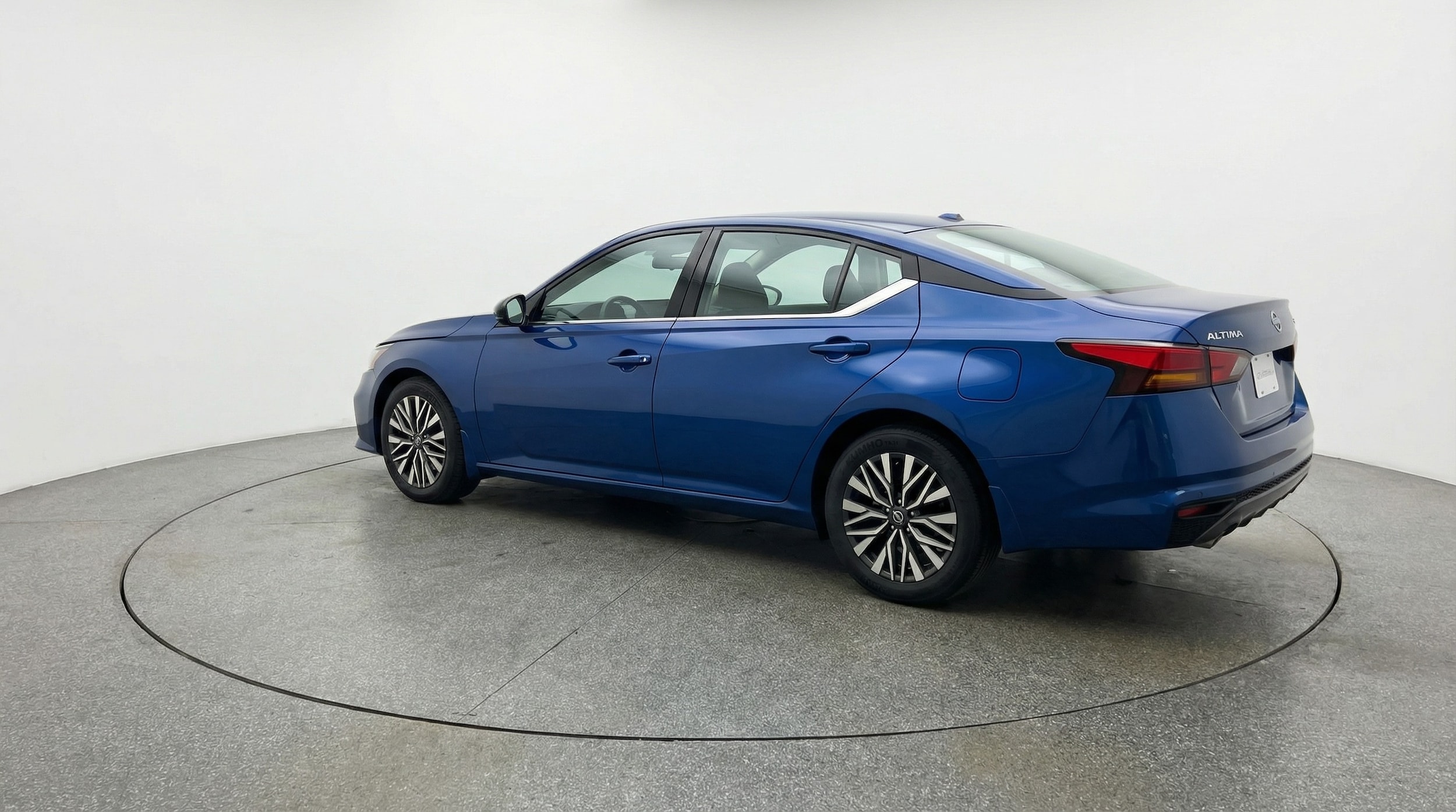 Thumbnail: 2025 Nissan Altima - 5