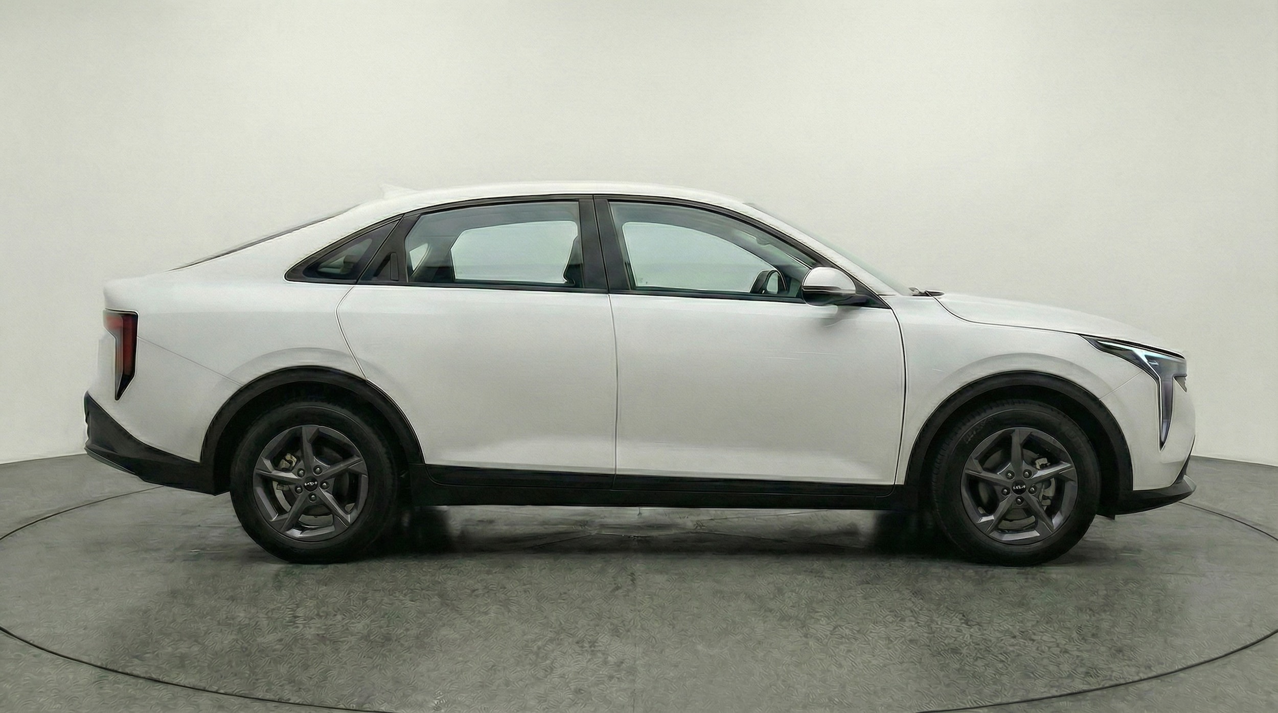 Thumbnail: 2025 Kia K4 - 8