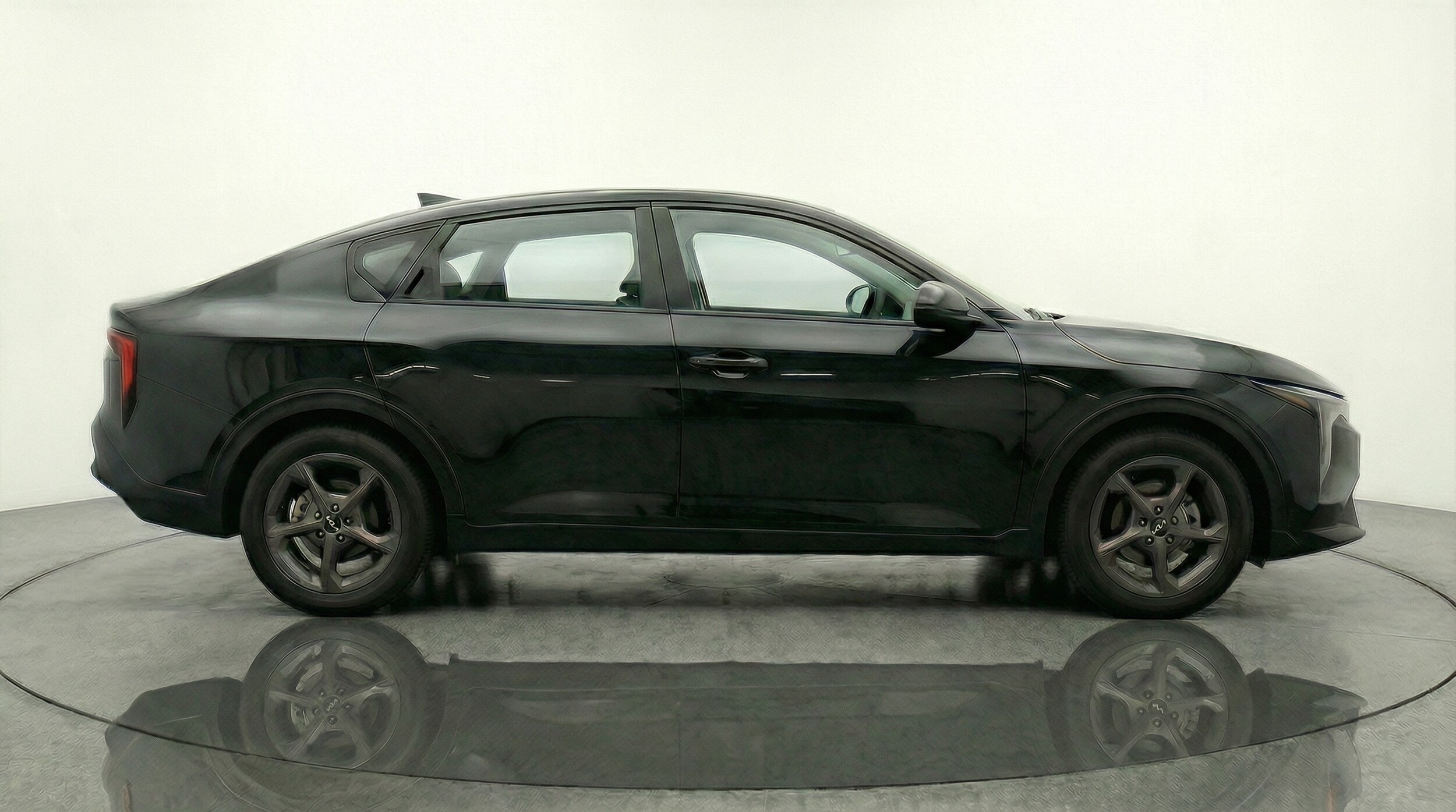 Thumbnail: 2025 Kia K4 - 8