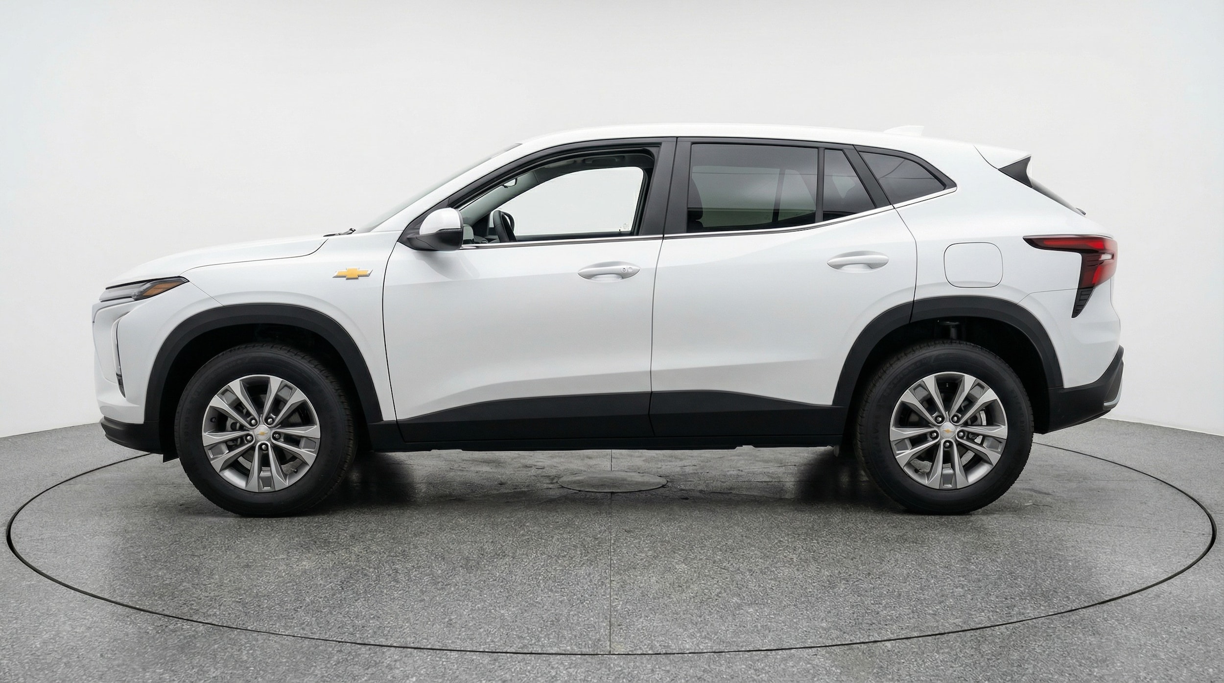 Thumbnail: 2025 Chevrolet Equinox - 4