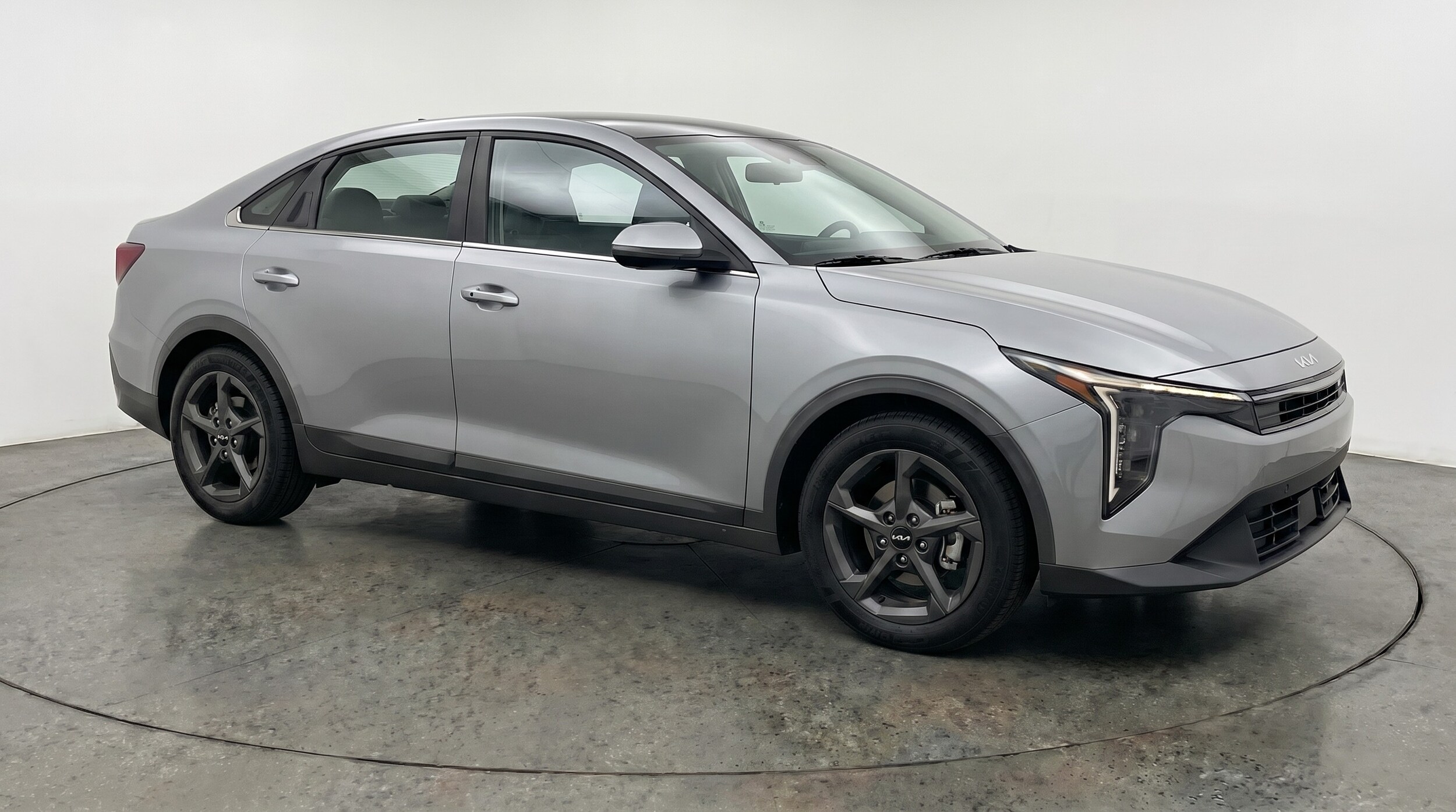 Thumbnail: 2026 Kia K4 - 1