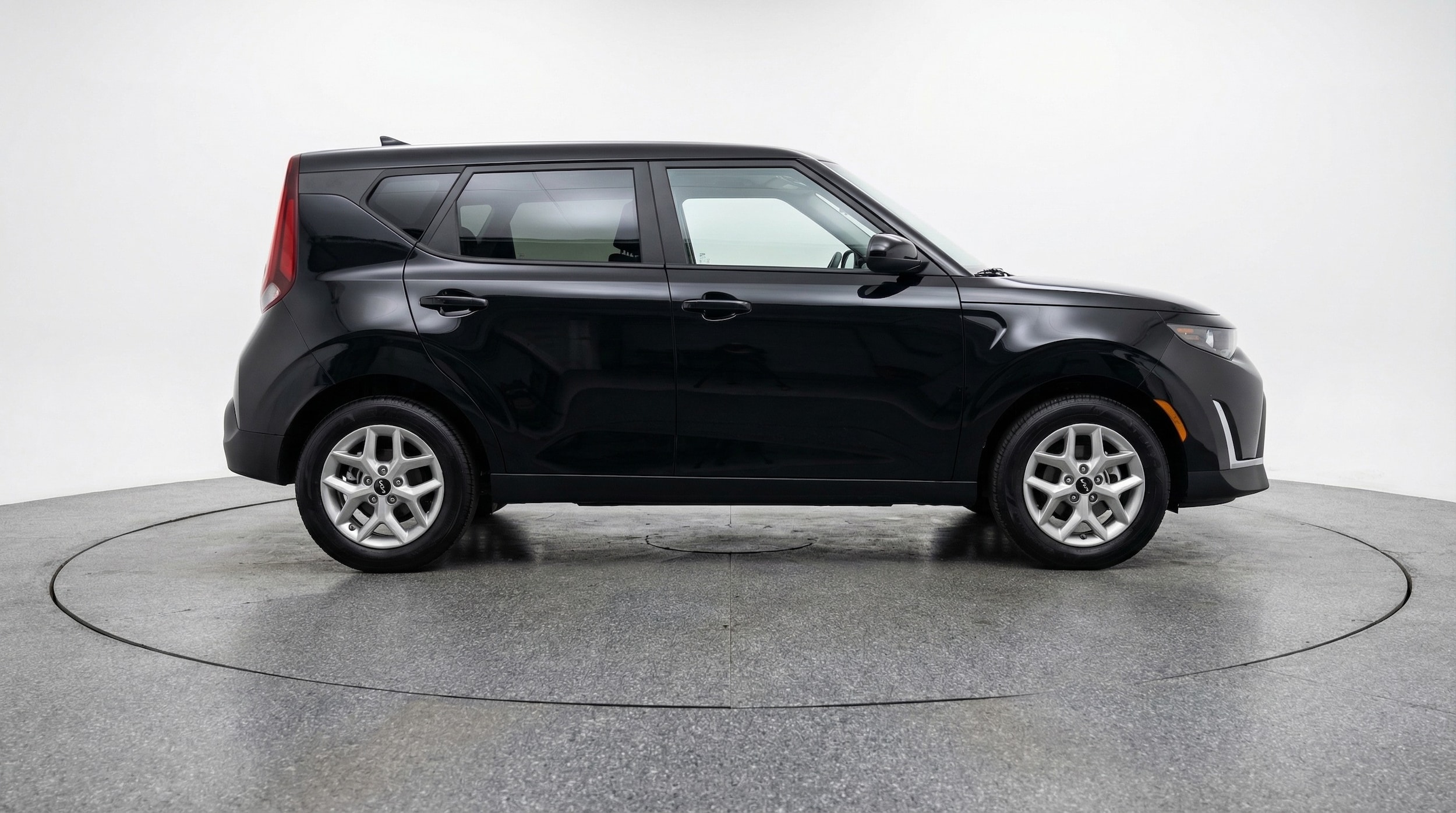 Thumbnail: 2025 Kia Soul - 8