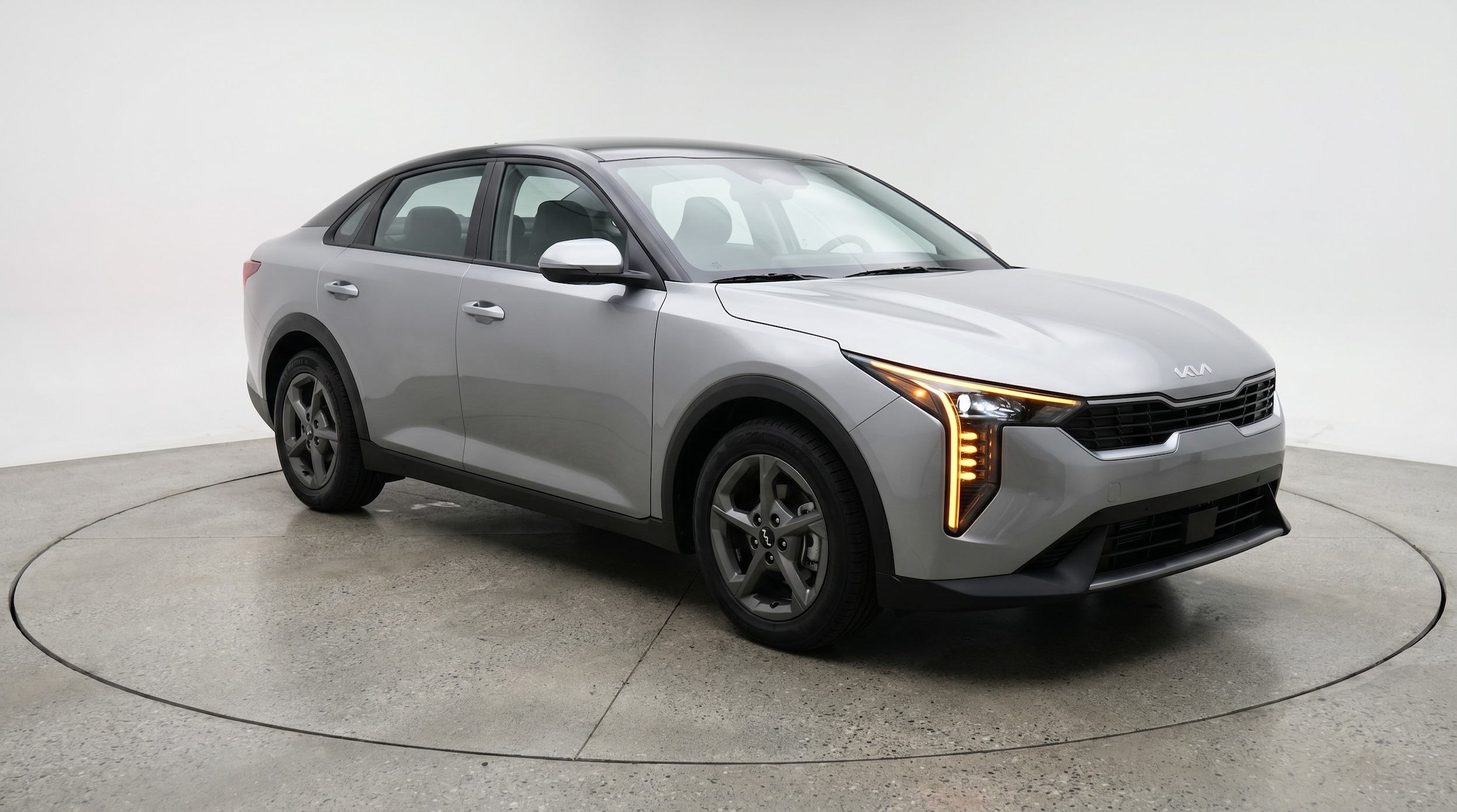 Thumbnail: 2025 Kia K4 - 1