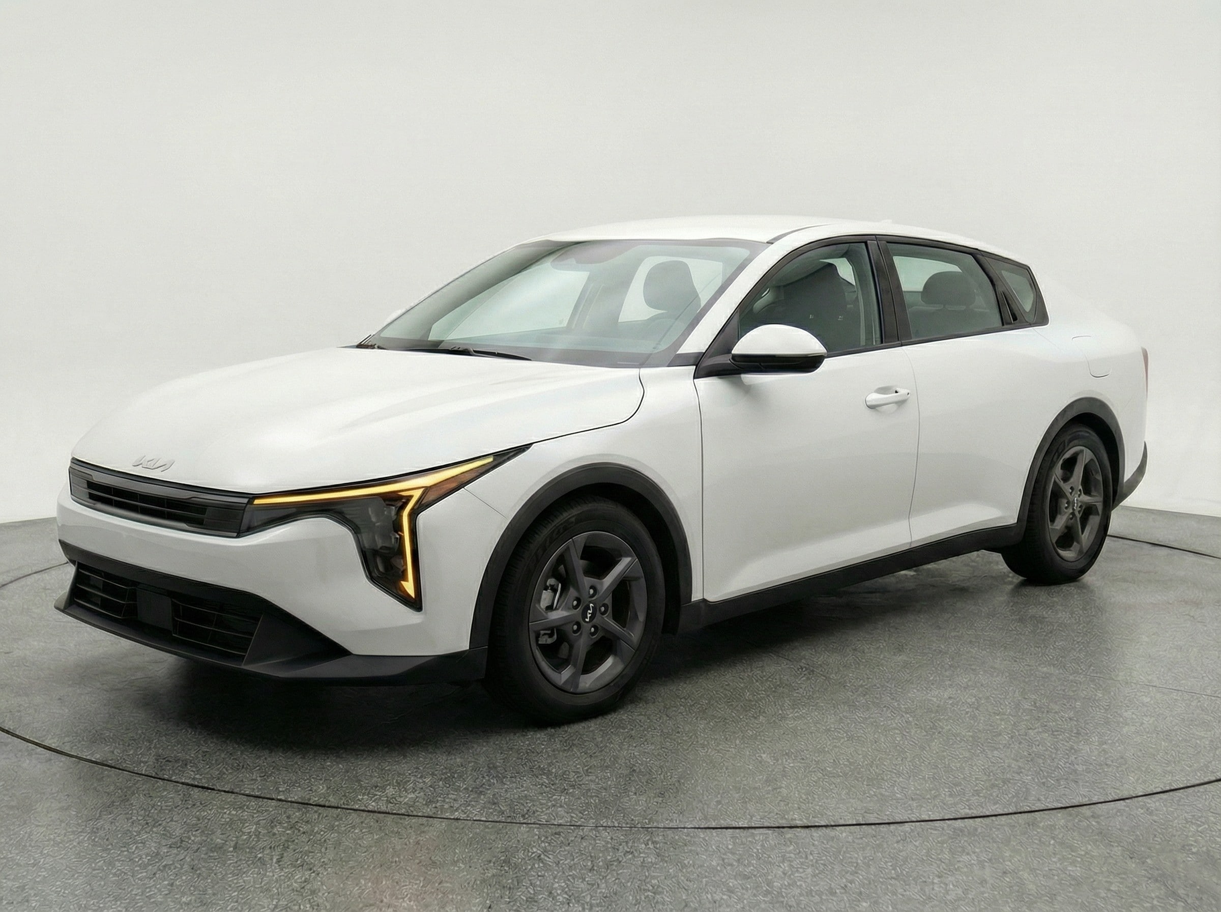 Thumbnail: 2025 Kia K4 - 3