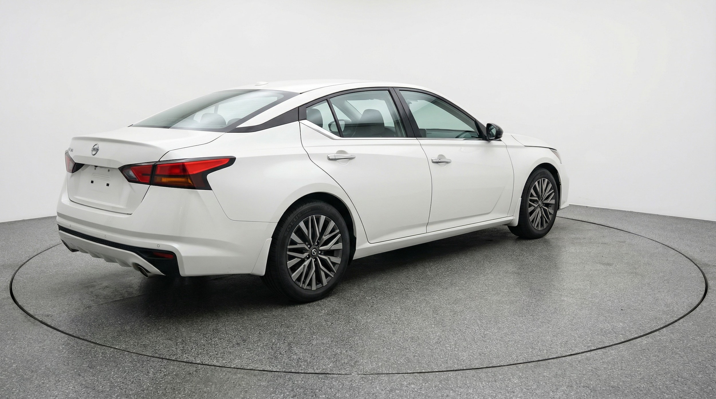 Thumbnail: 2025 Nissan Altima - 7