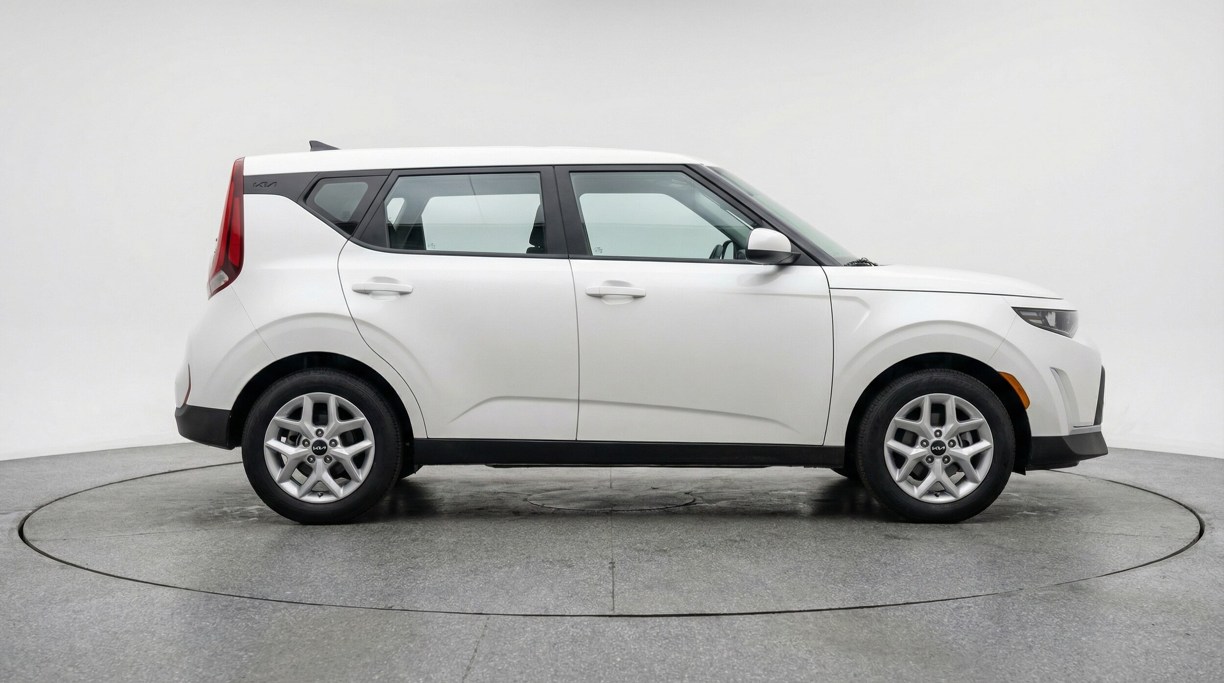 Thumbnail: 2025 Kia Soul - 8