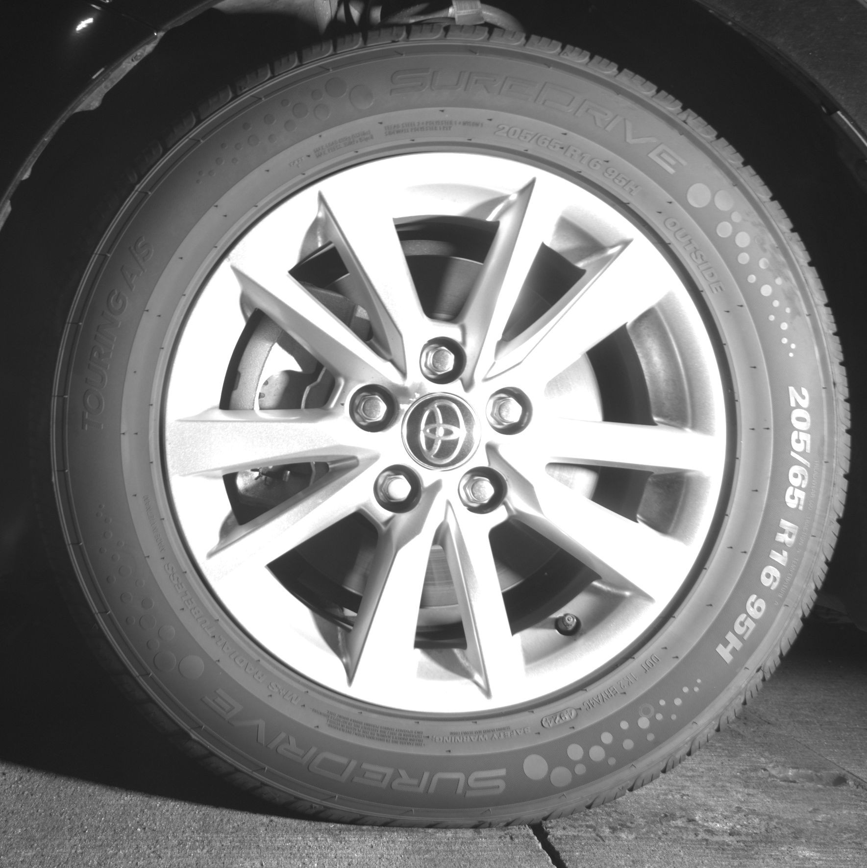 Thumbnail: 2025 Toyota Camry - 9