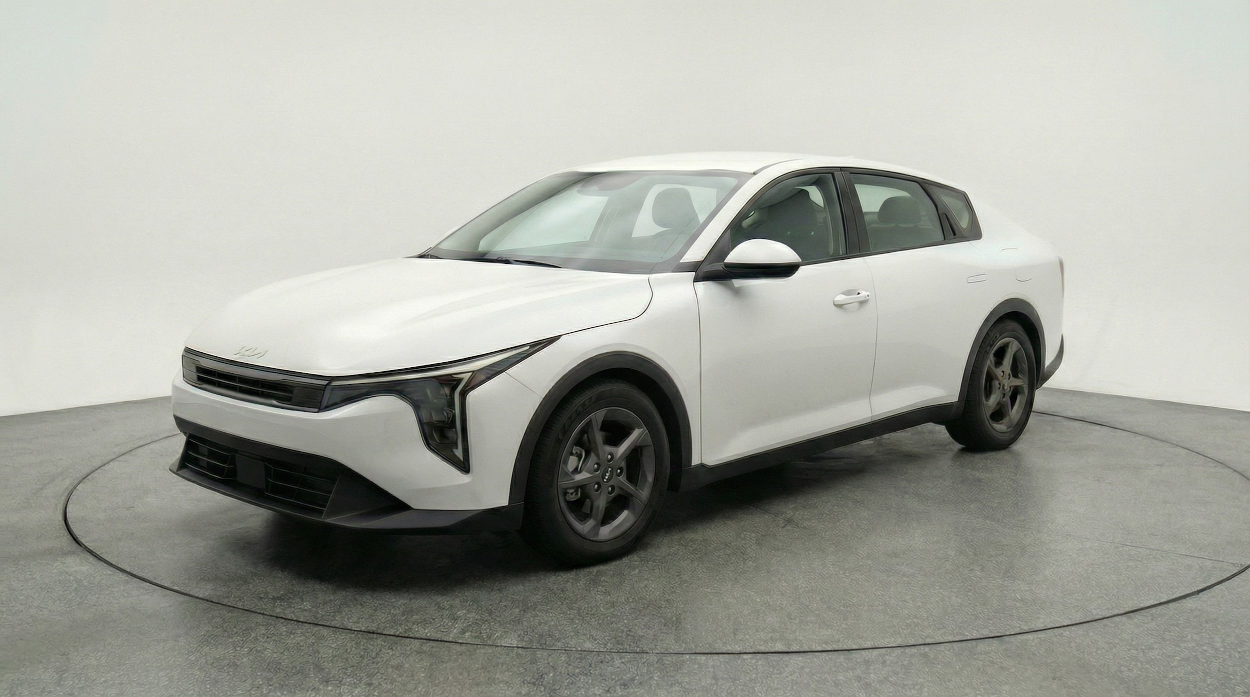 Thumbnail: 2025 Kia K4 - 3