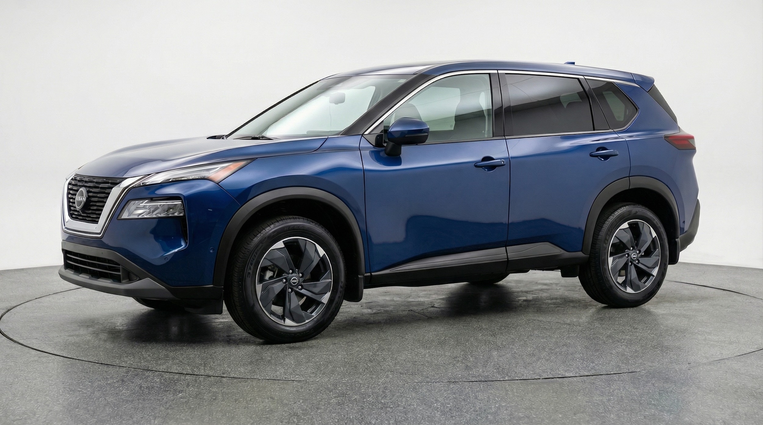 Thumbnail: 2025 Nissan Rogue - 3