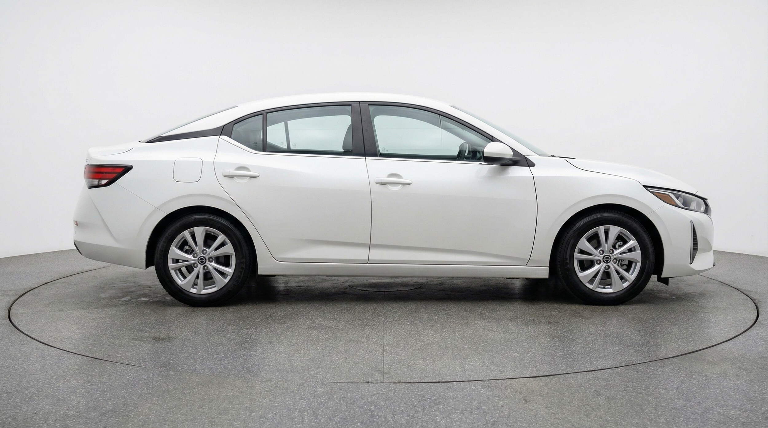 Thumbnail: 2025 Nissan Sentra - 8