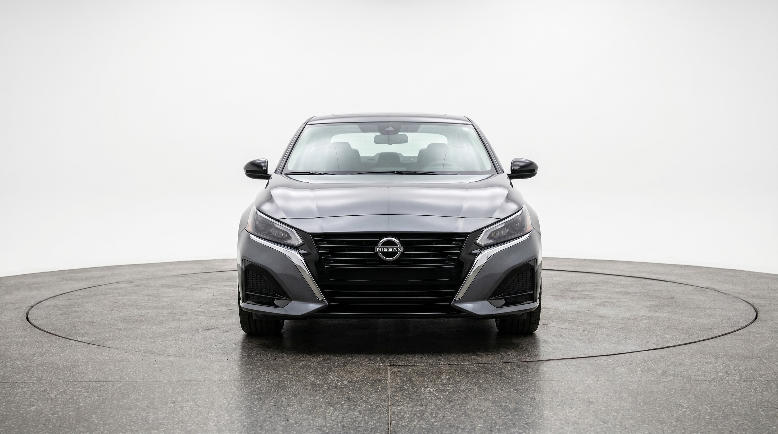Thumbnail: 2025 Nissan Altima - 2
