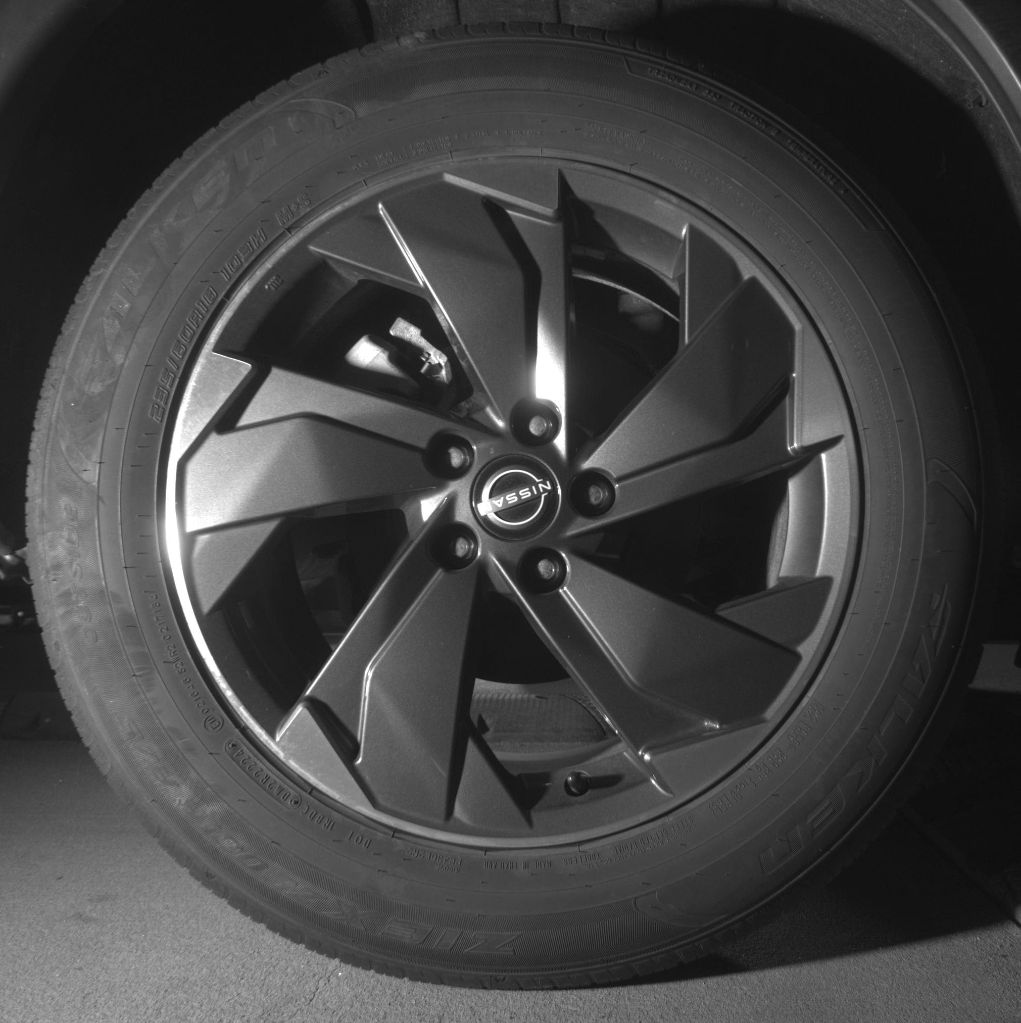 Thumbnail: 2025 Nissan Rogue - 12