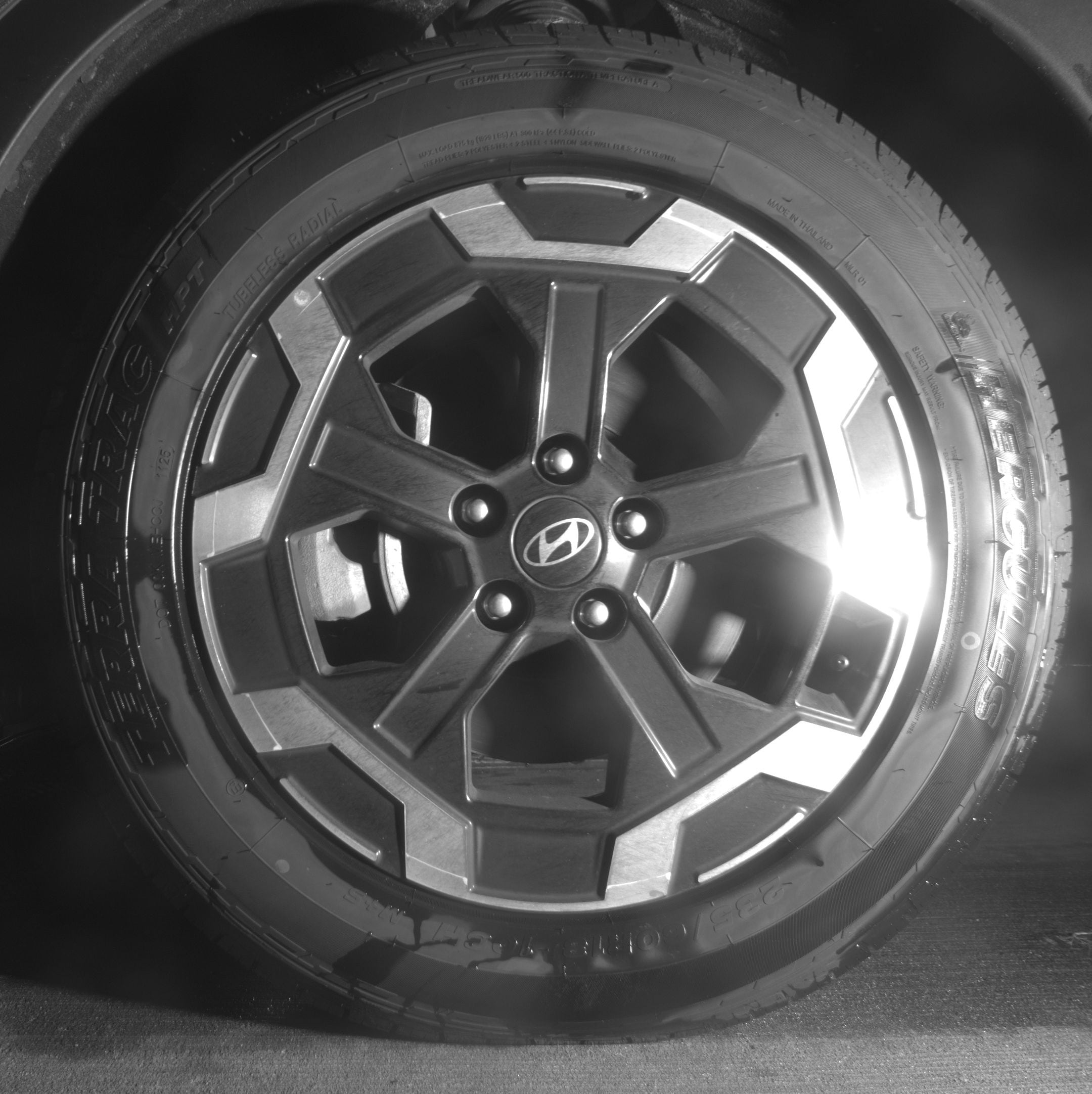 Thumbnail: 2025 Hyundai Santa Fe - 9