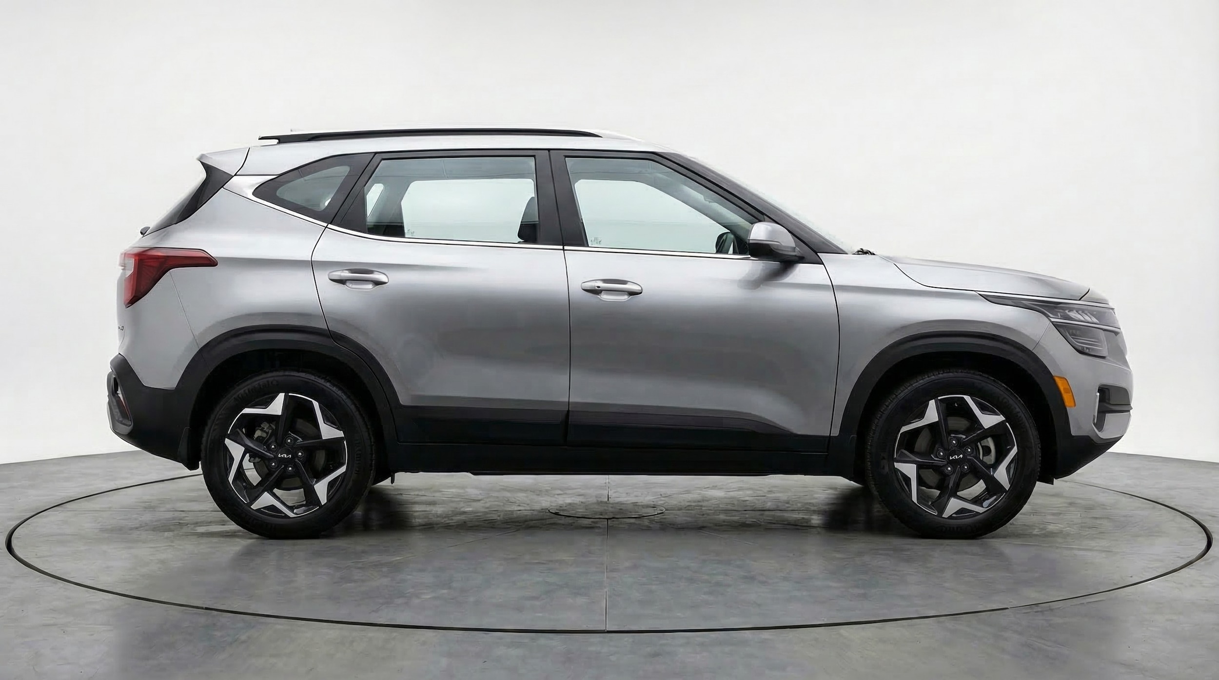 Thumbnail: 2025 Kia Seltos - 8