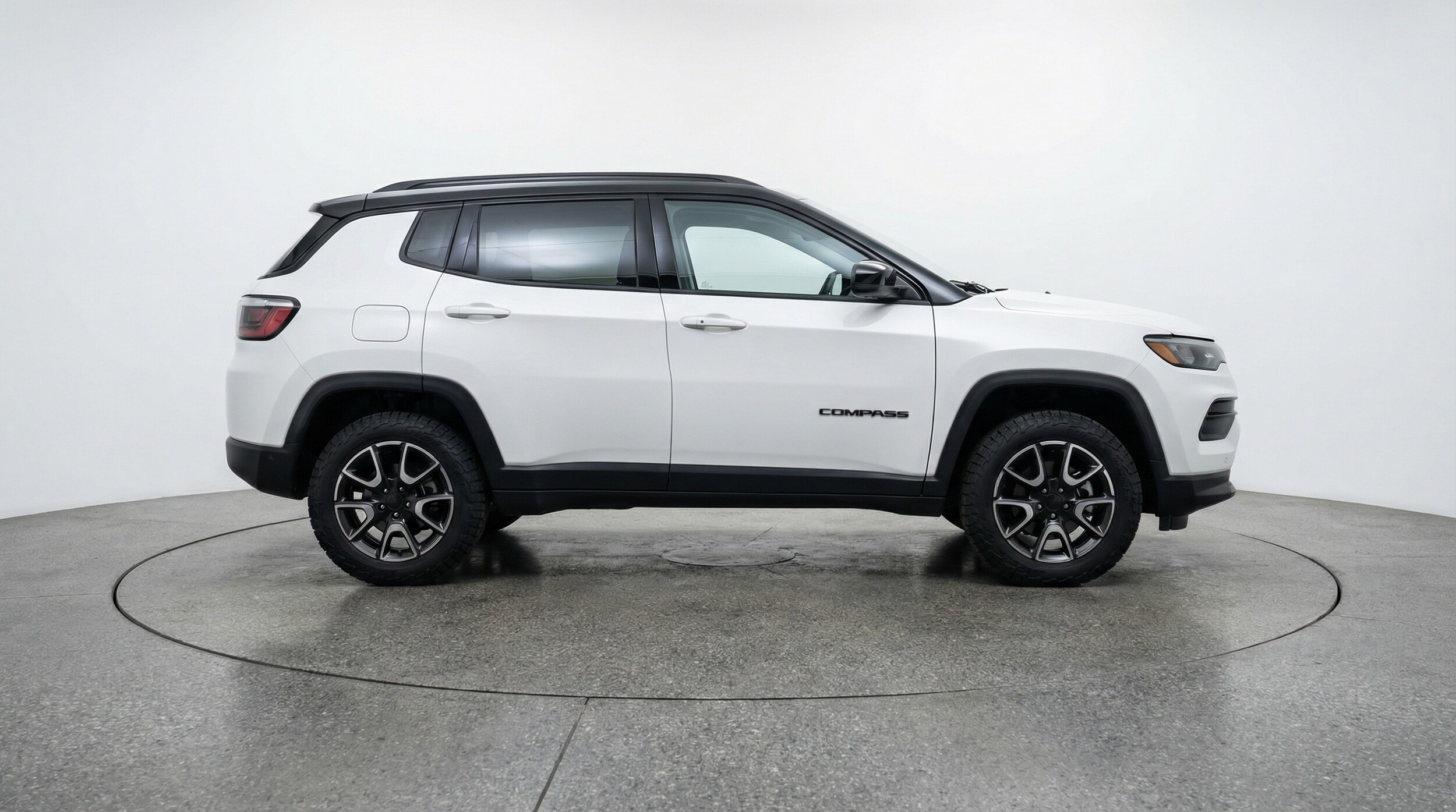 Thumbnail: 2025 Jeep Compass - 8