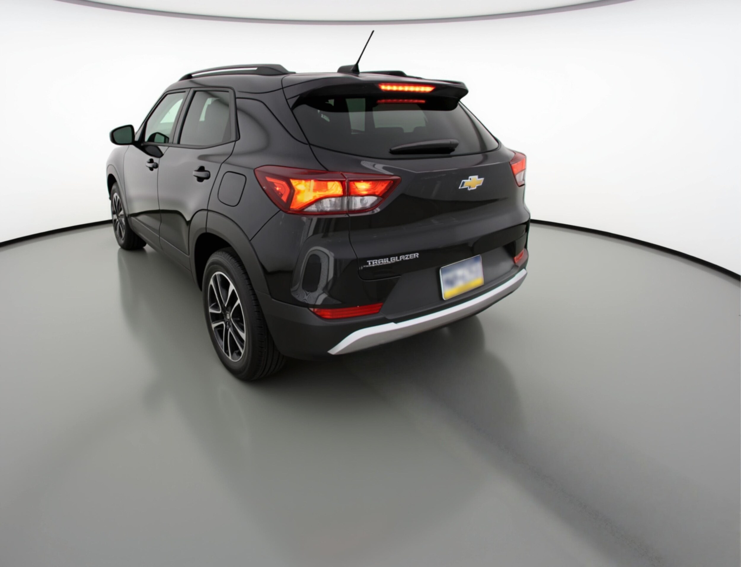 Thumbnail: 2025 Chevrolet TrailBlazer - 5