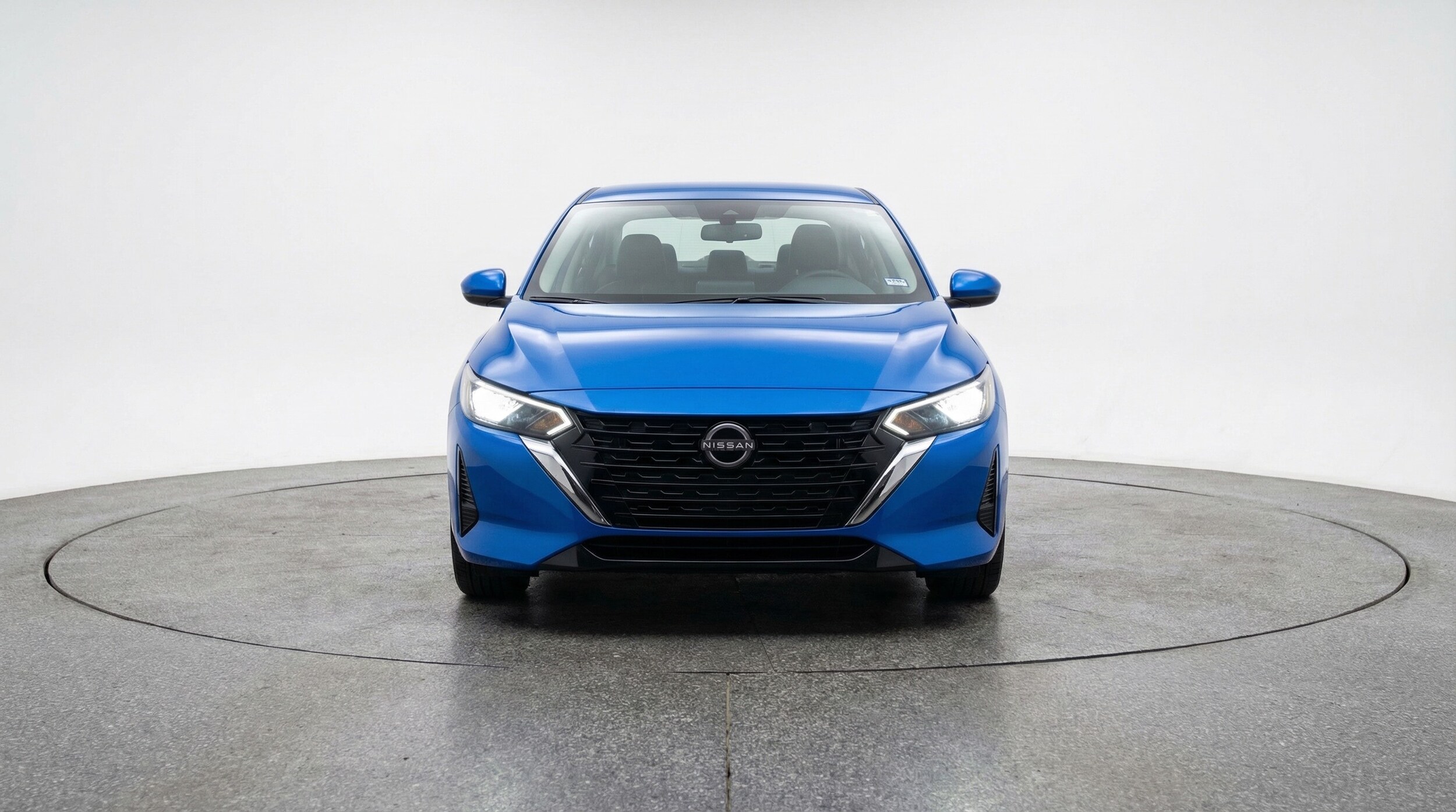 Thumbnail: 2025 Nissan Sentra - 2