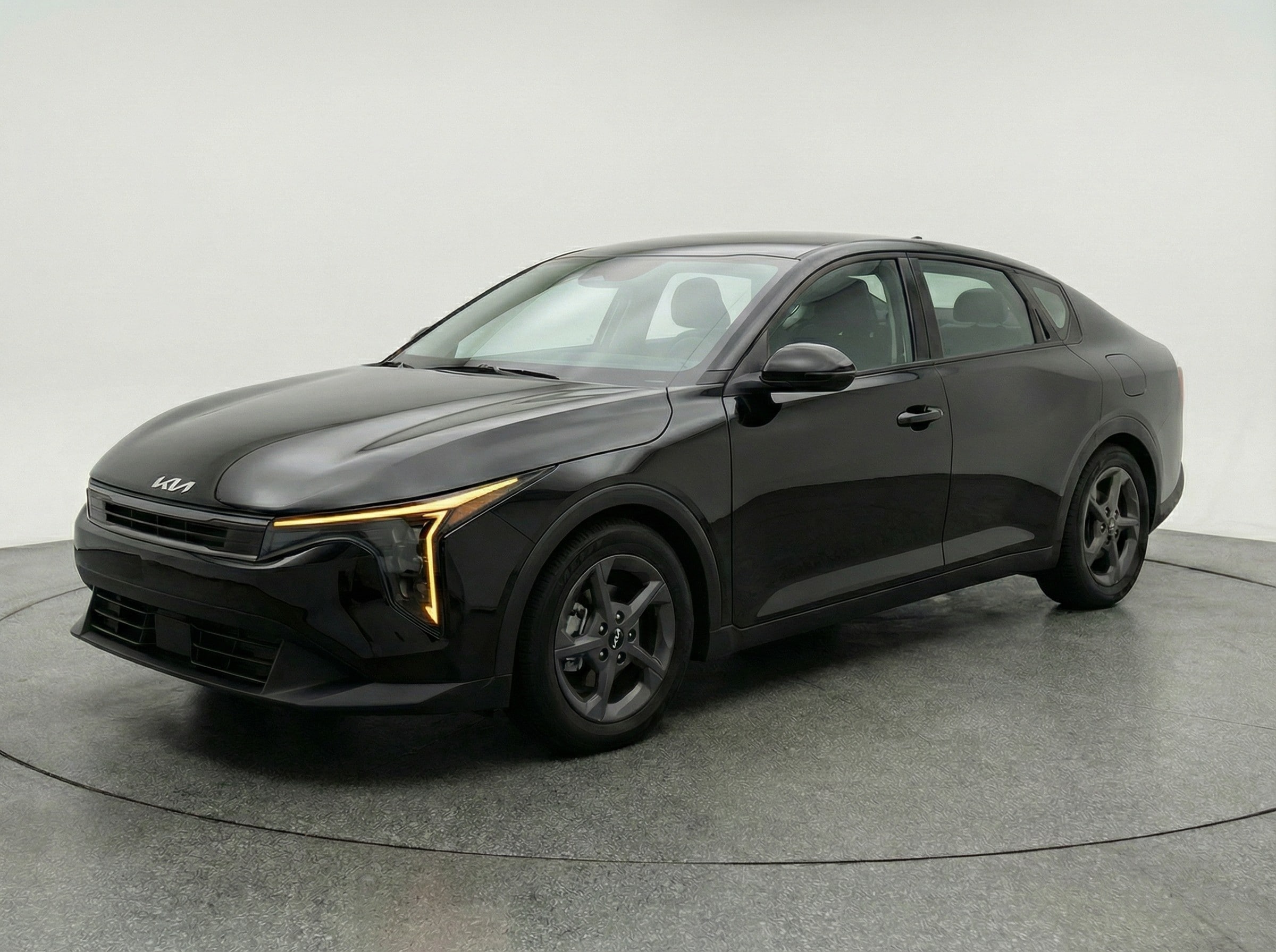 Thumbnail: 2025 Kia K4 - 3