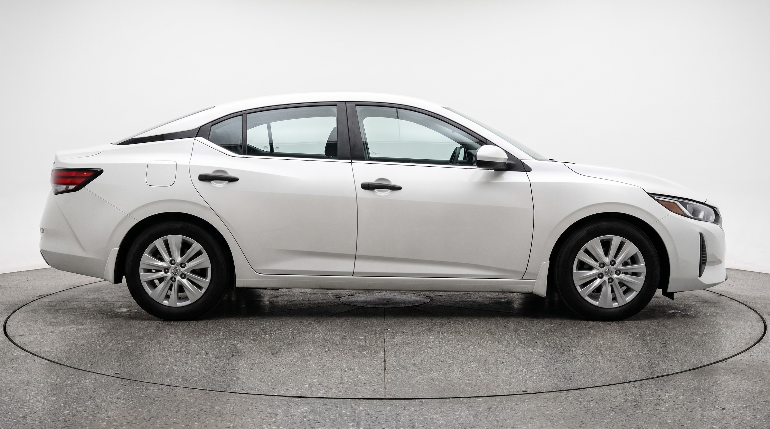 Thumbnail: 2025 Nissan Sentra - 8