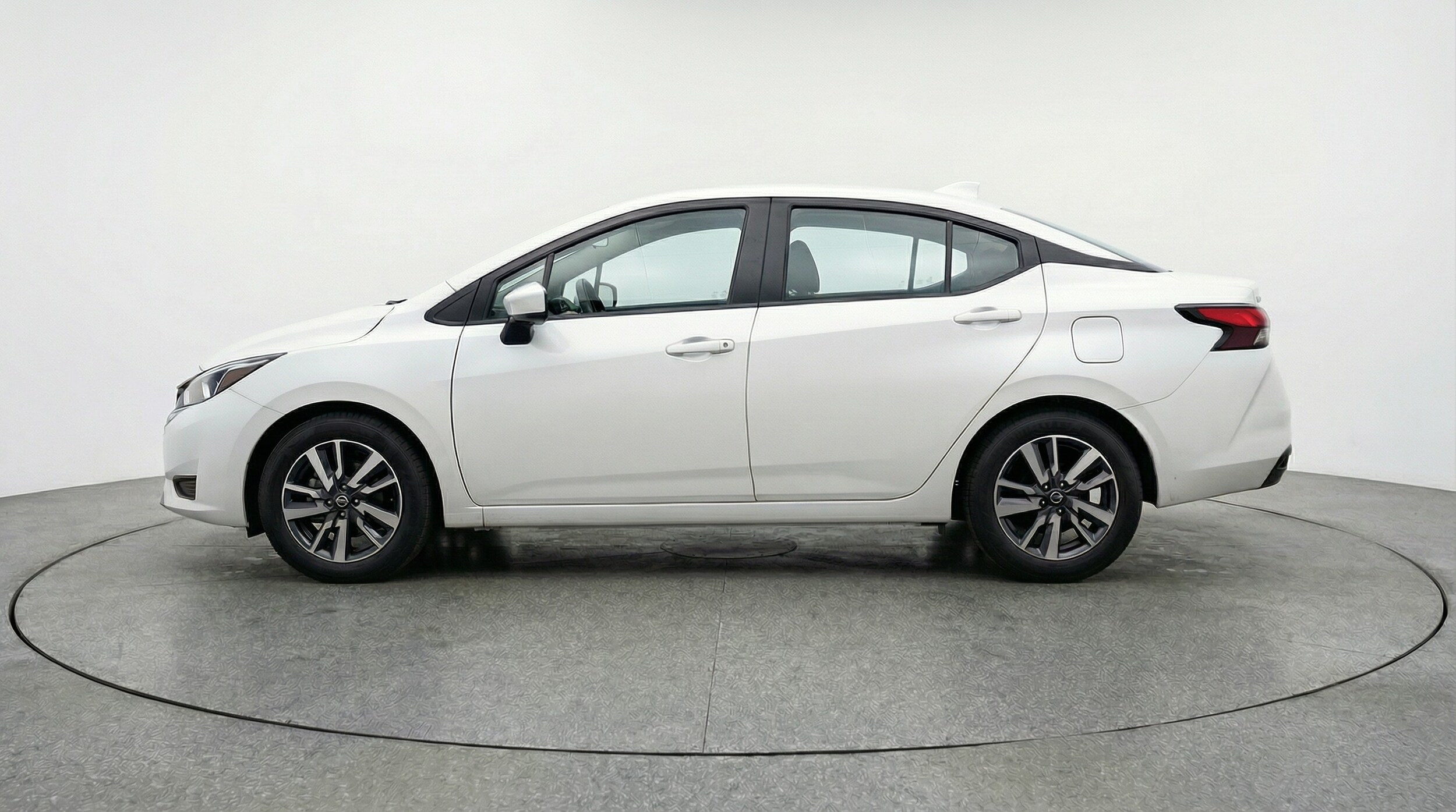 Thumbnail: 2025 Nissan Versa - 4