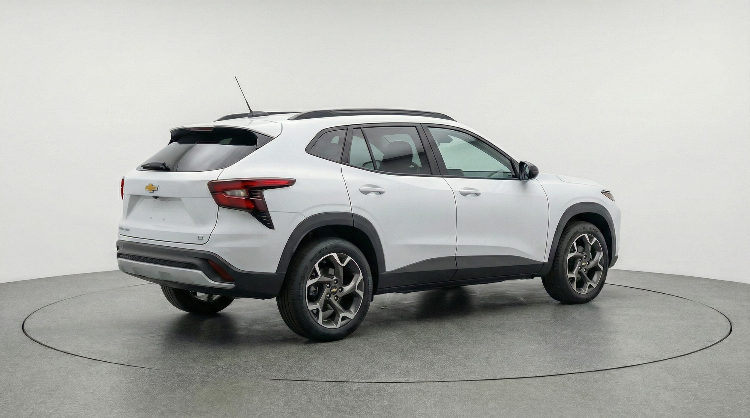 Thumbnail: 2025 Chevrolet Trax - 7