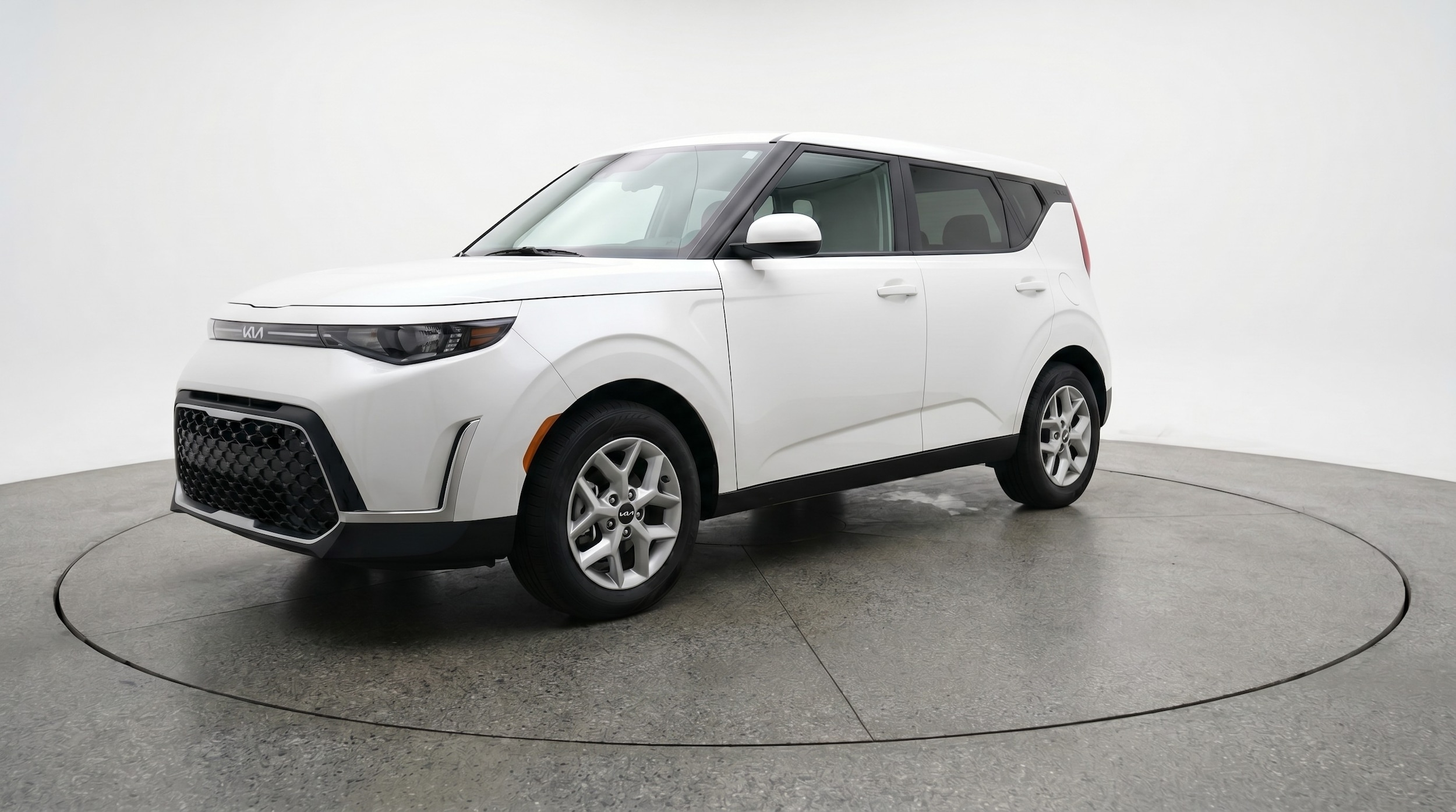 Thumbnail: 2025 Kia Soul - 3