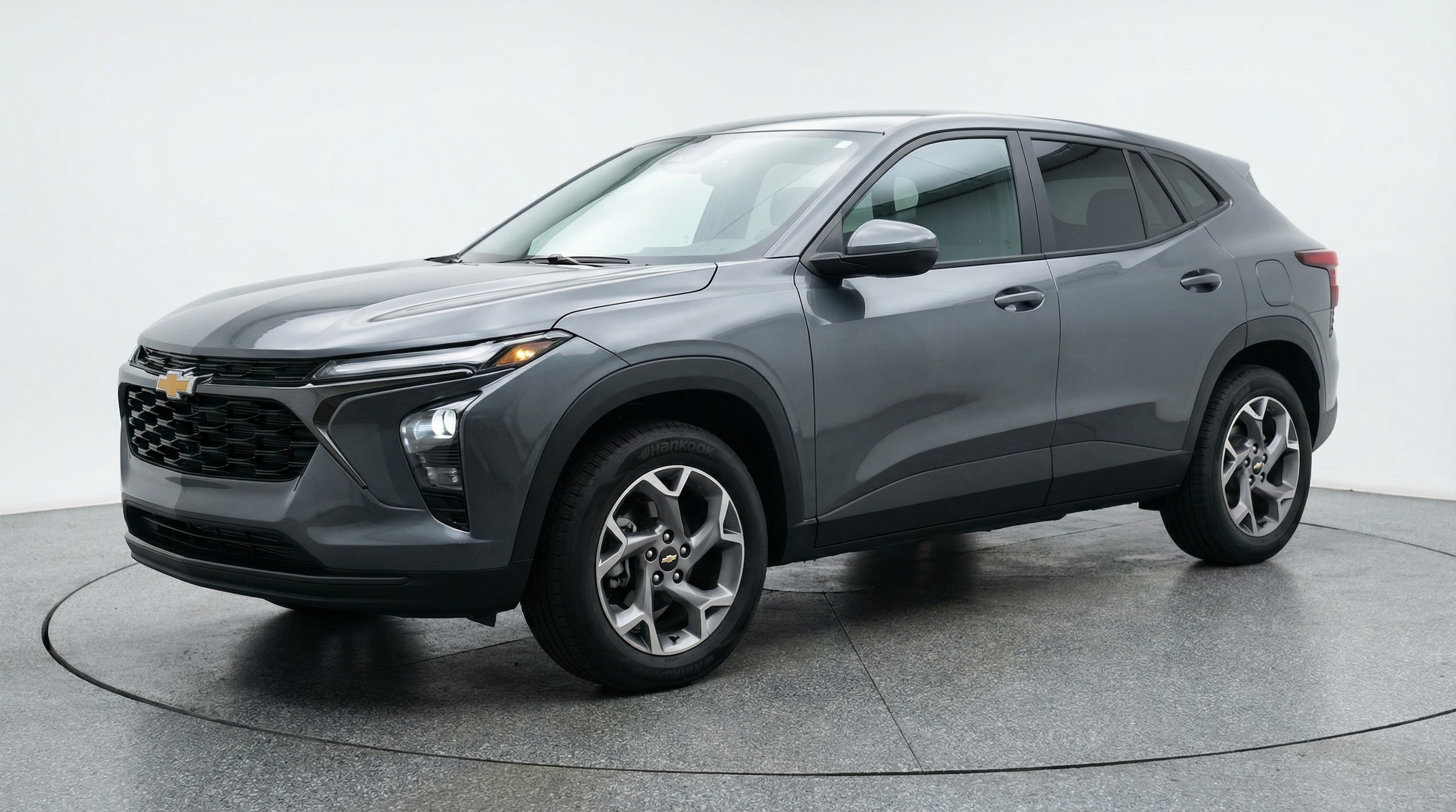 Thumbnail: 2025 Chevrolet Trax - 3