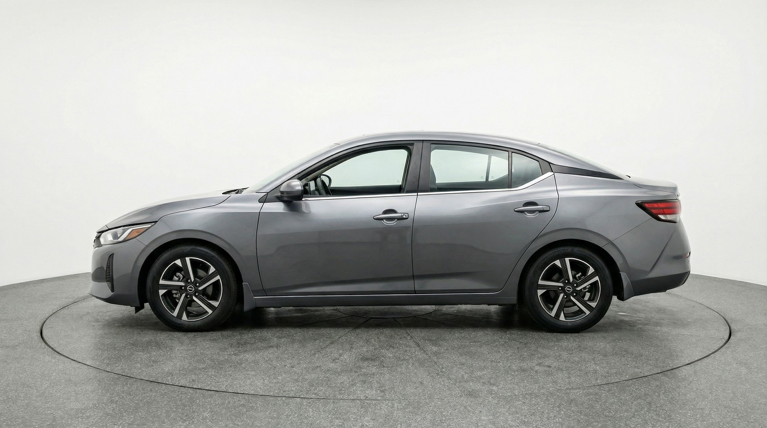 Thumbnail: 2025 Nissan Sentra - 4