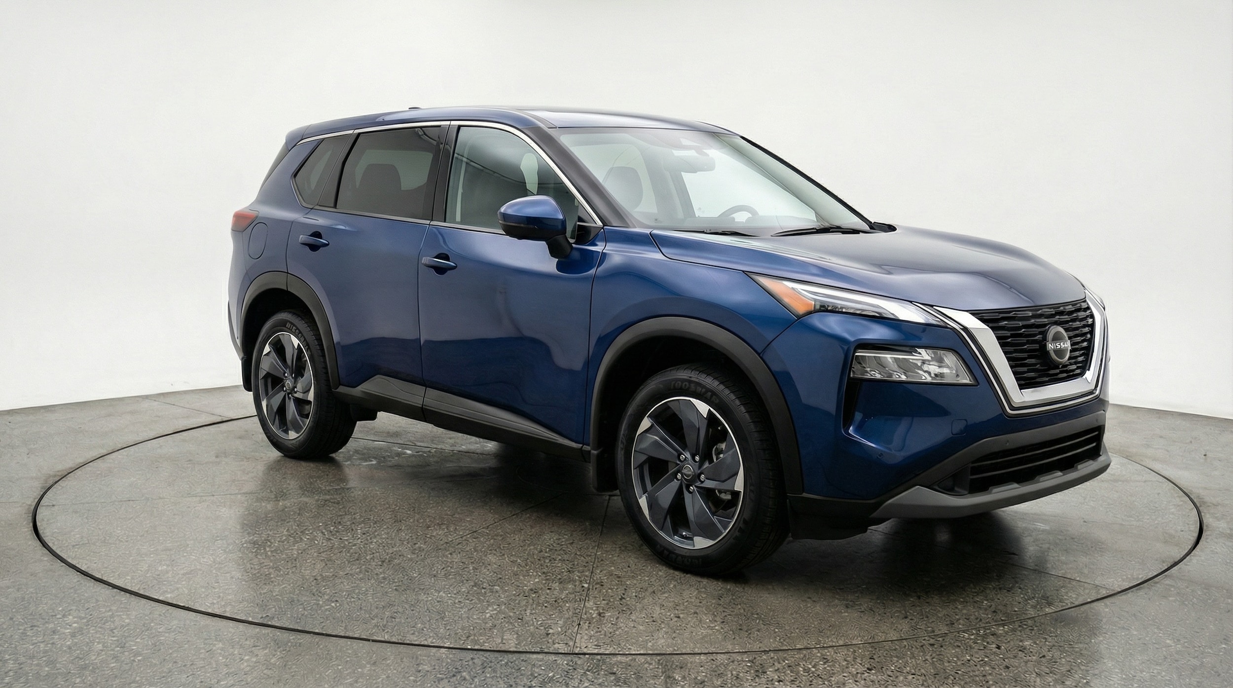 Thumbnail: 2025 Nissan Rogue - 1