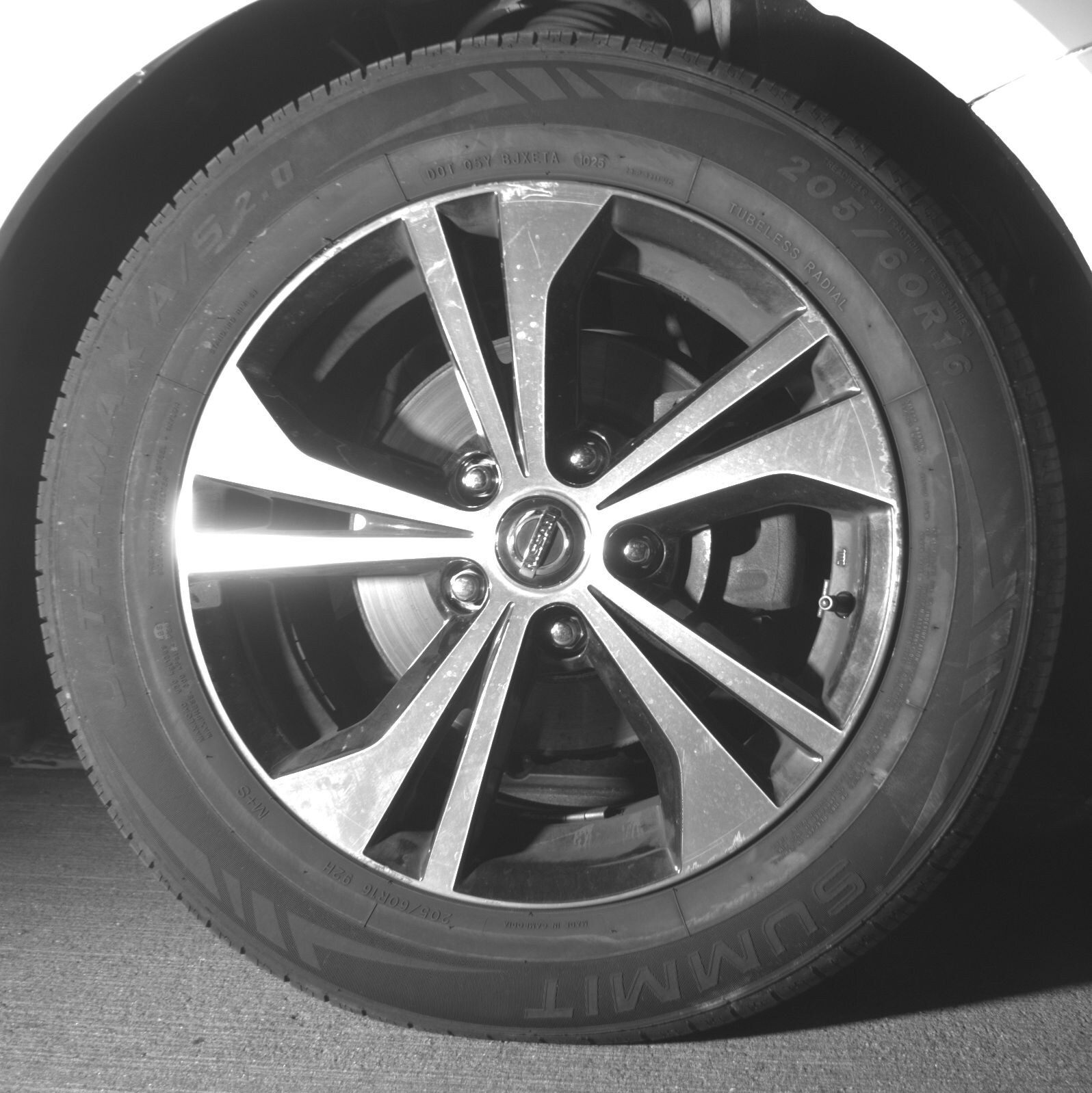 Thumbnail: 2023 Nissan Sentra - 10