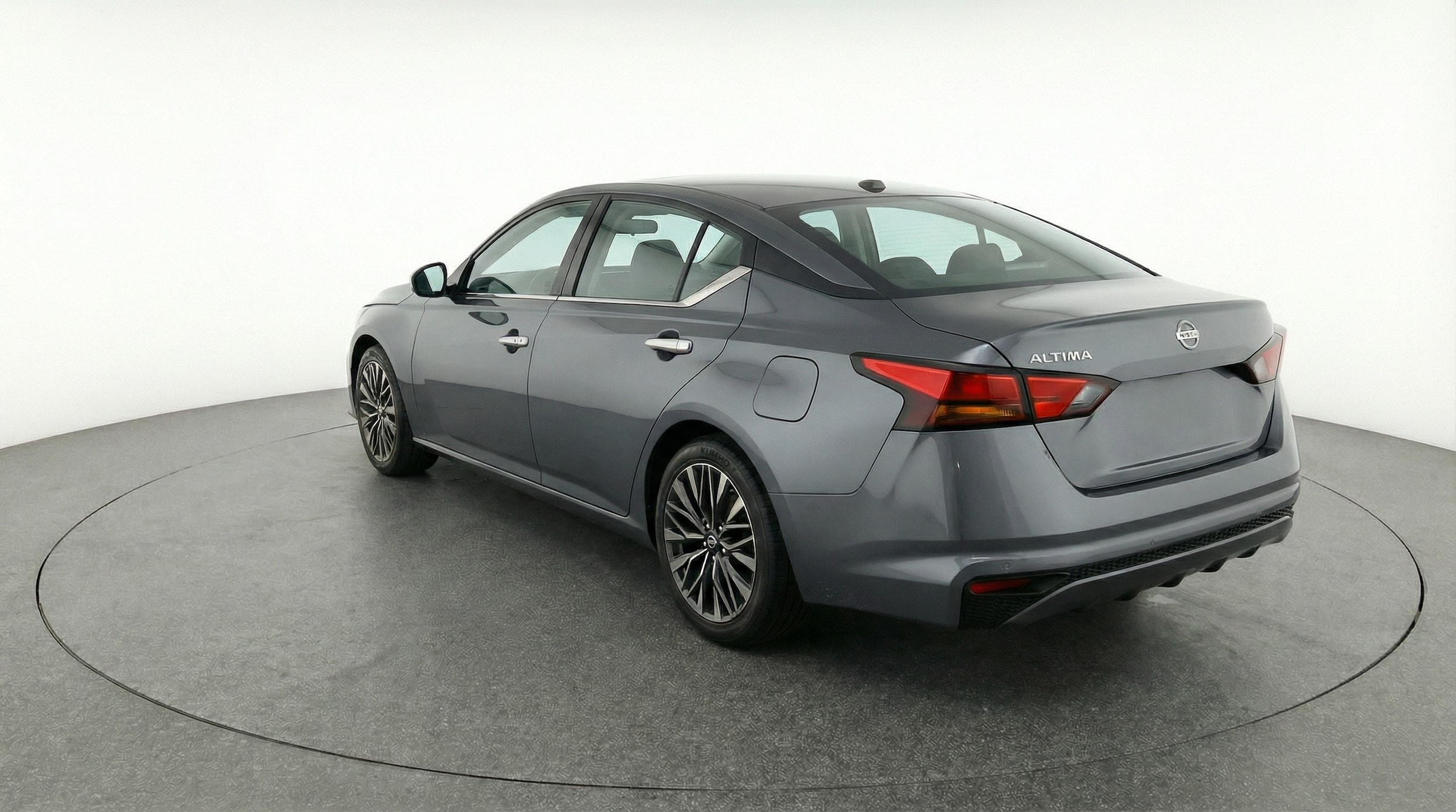 Thumbnail: 2025 Nissan Altima - 5