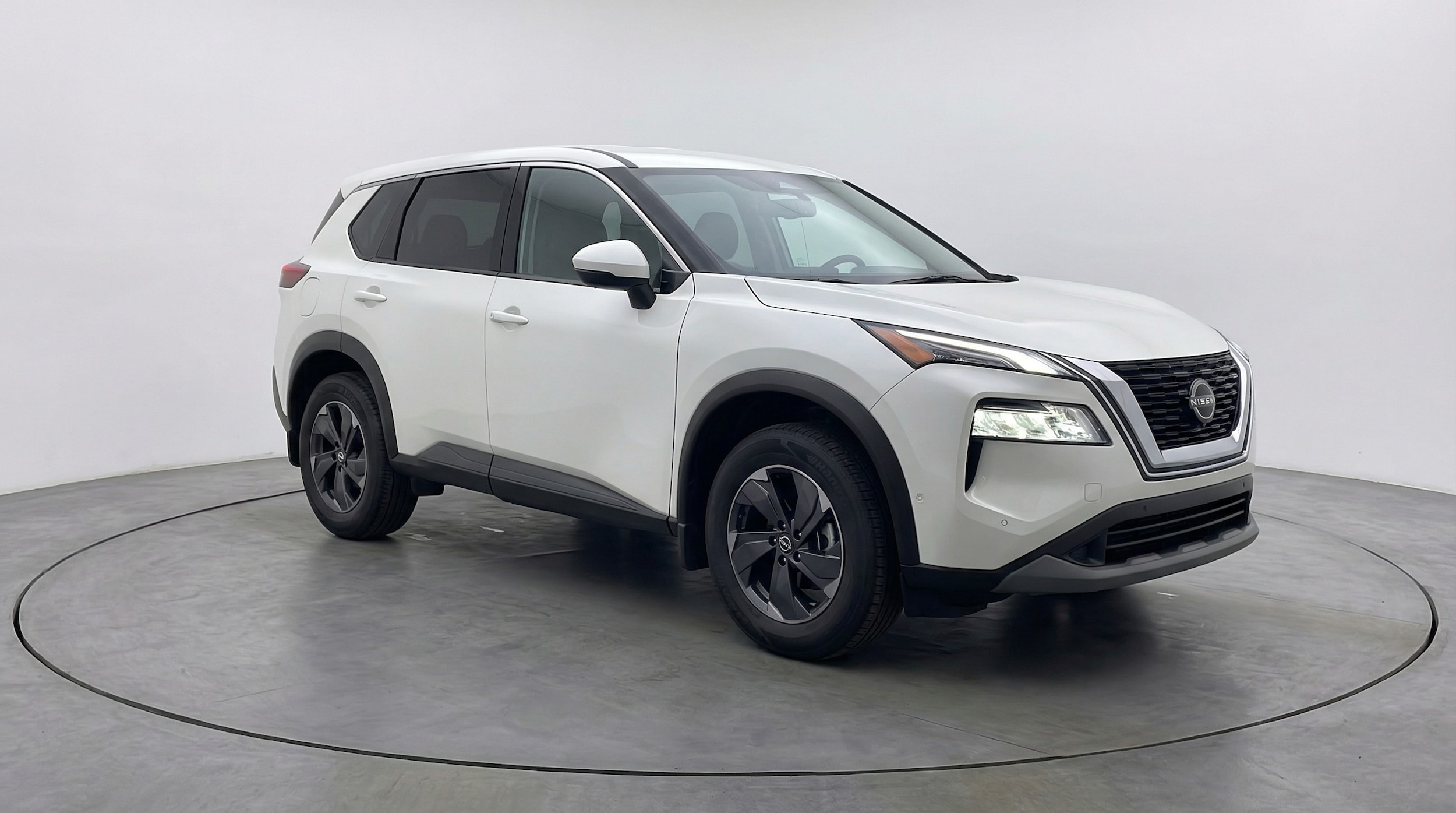Thumbnail: 2025 Nissan Rogue - 1