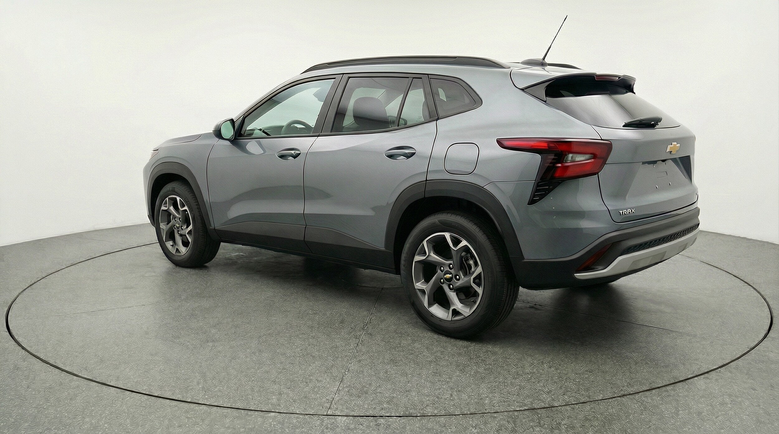 Thumbnail: 2025 Chevrolet Trax - 5