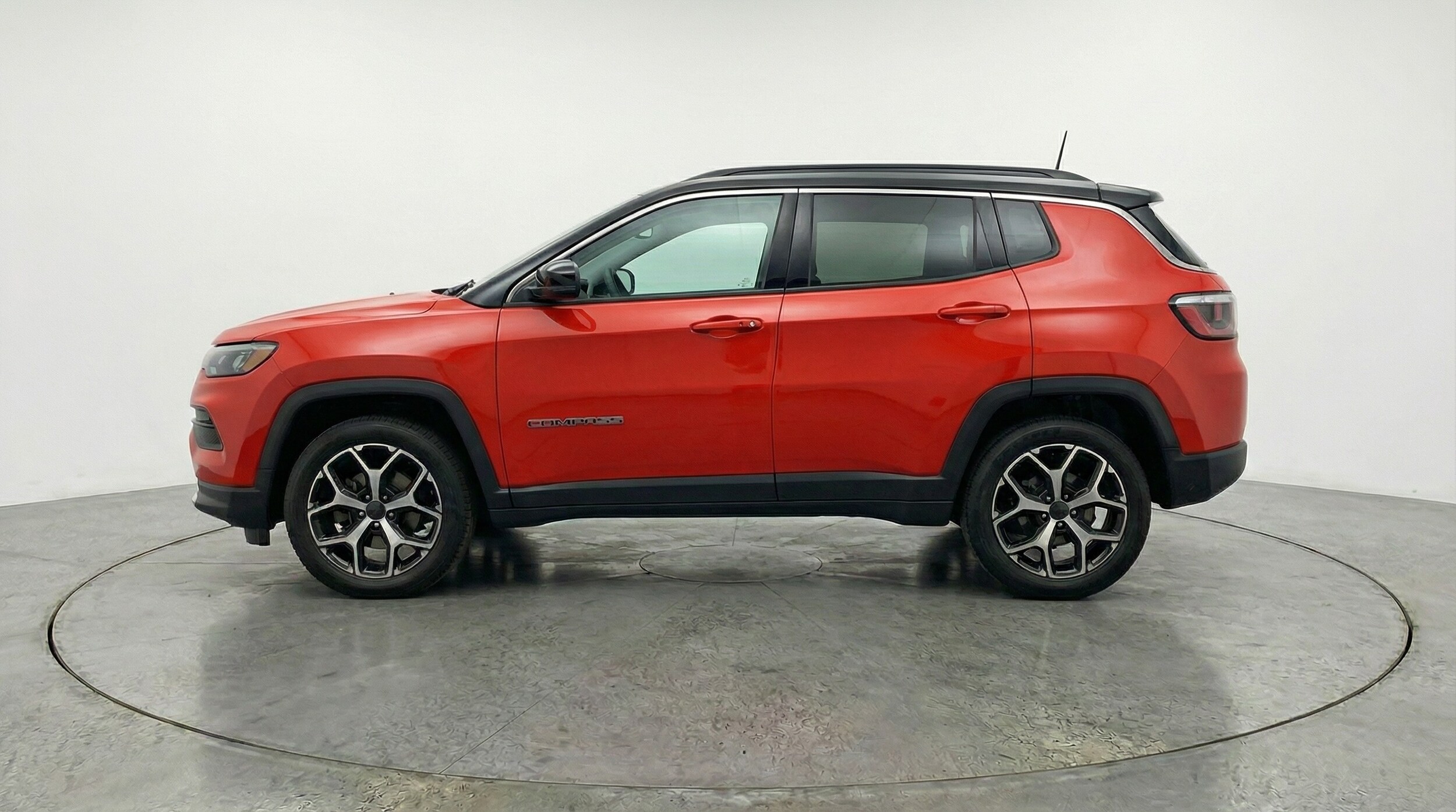 Thumbnail: 2025 Jeep Compass - 4