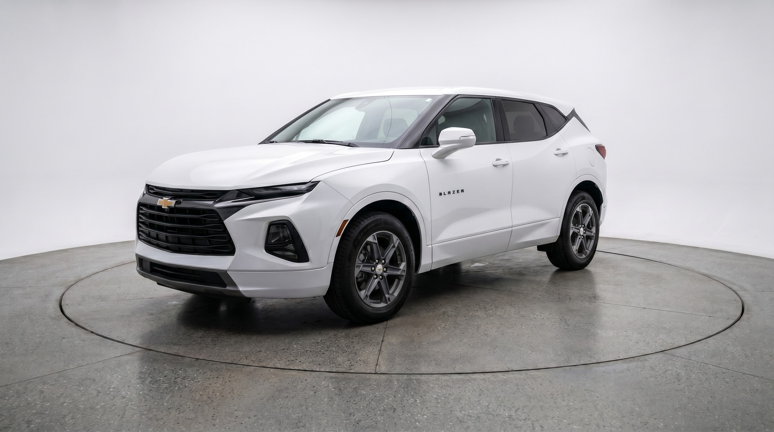 Thumbnail: 2026 Chevrolet Blazer - 3