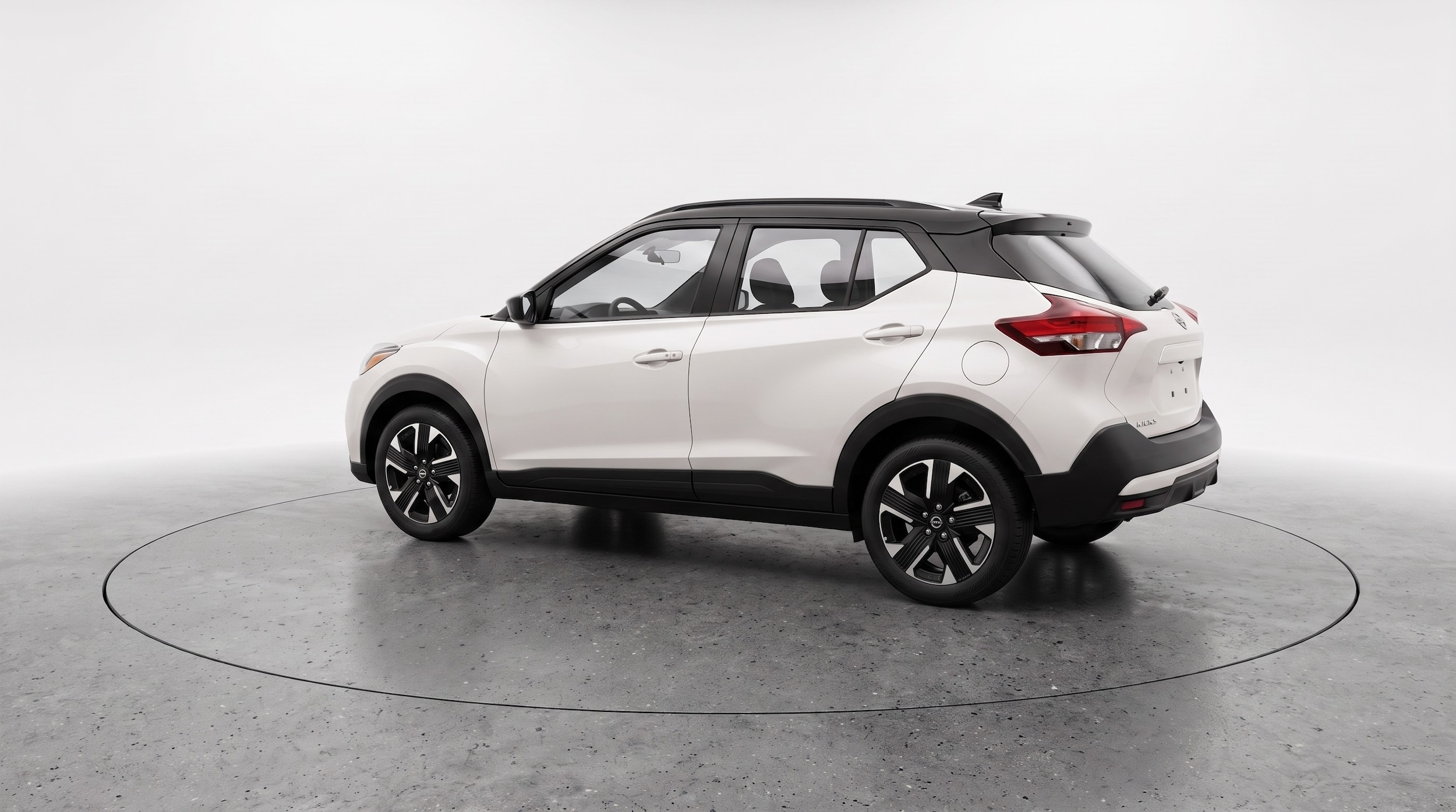 Thumbnail: 2026 Nissan Kicks - 5