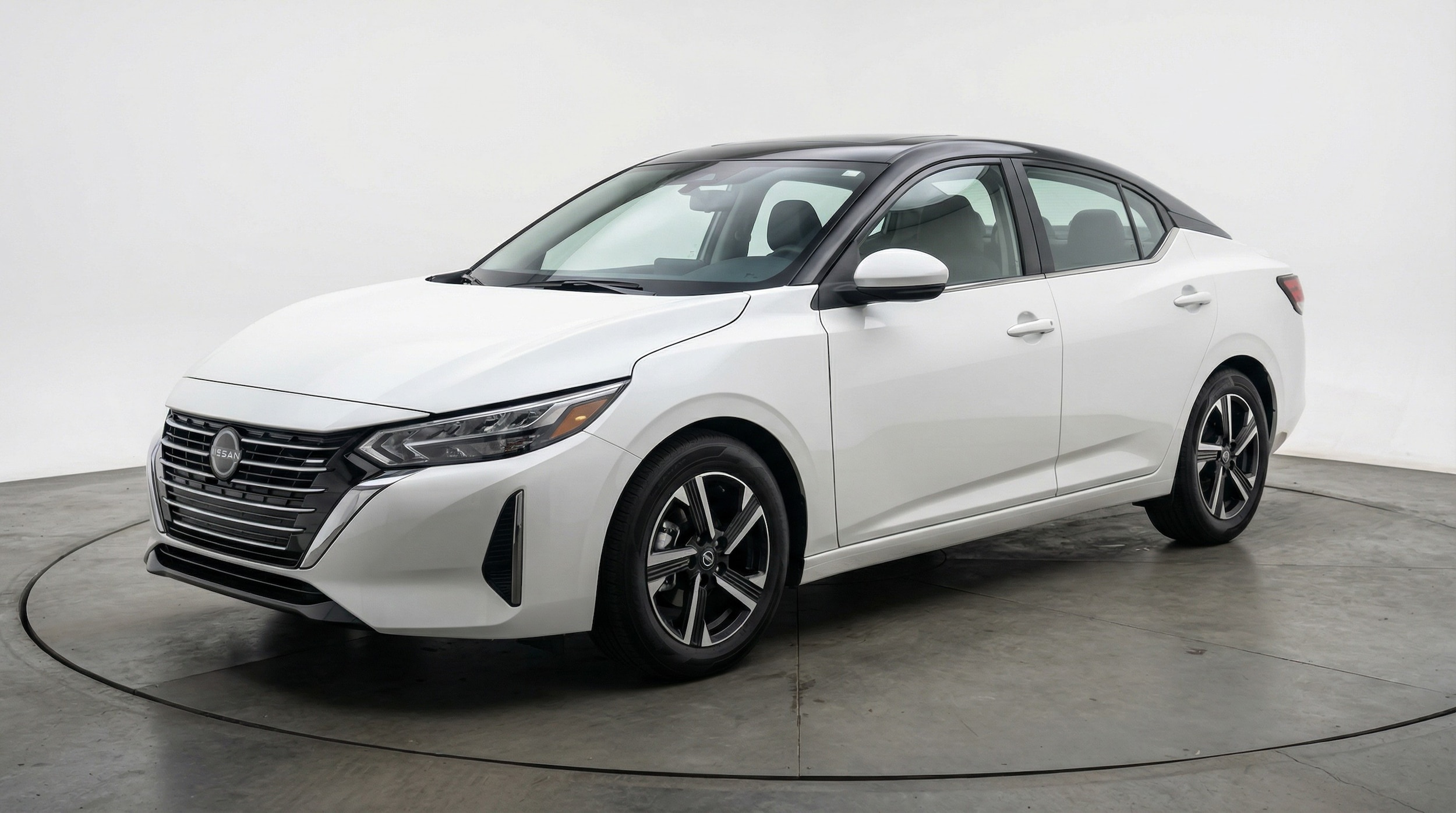 Thumbnail: 2025 Nissan Sentra - 3