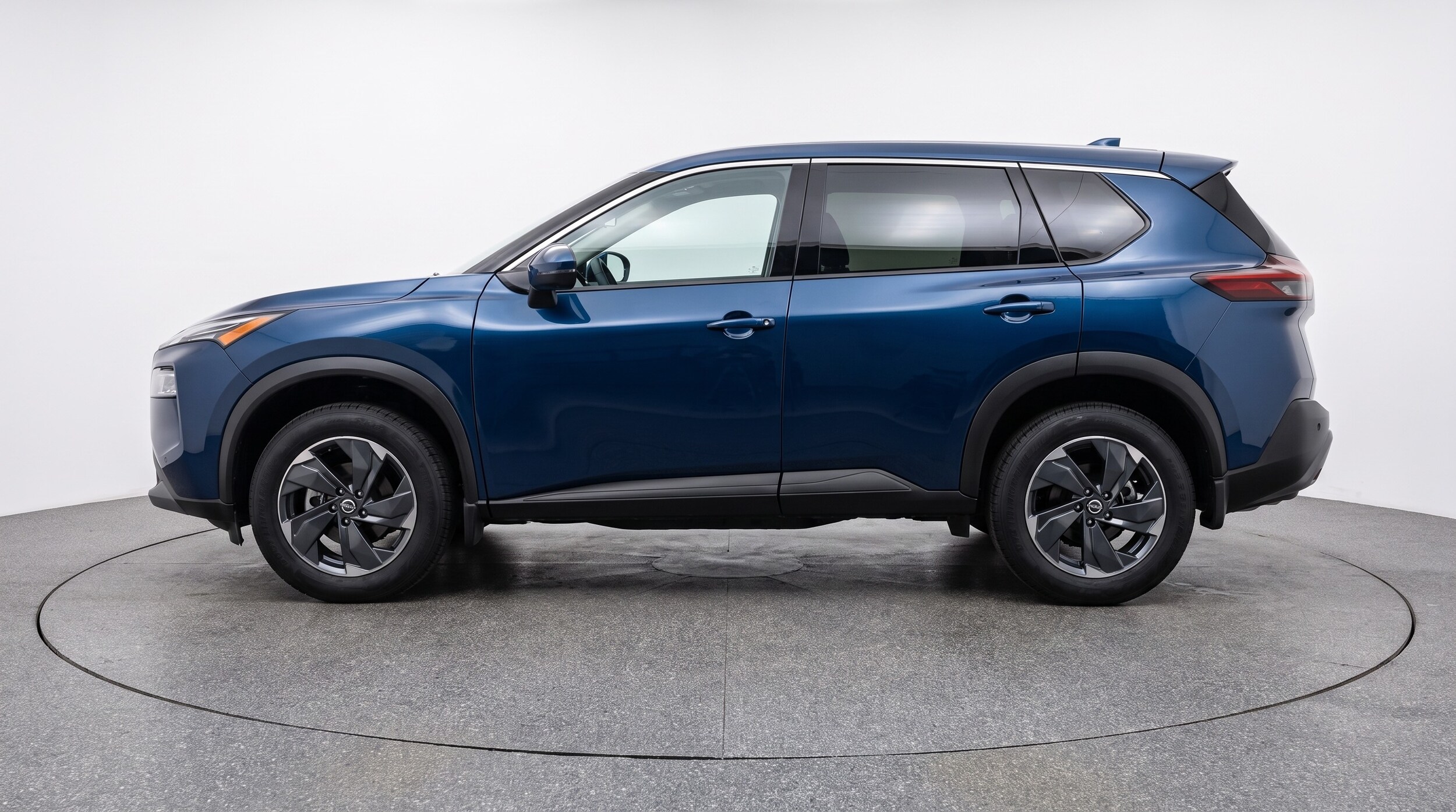Thumbnail: 2025 Nissan Rogue - 4