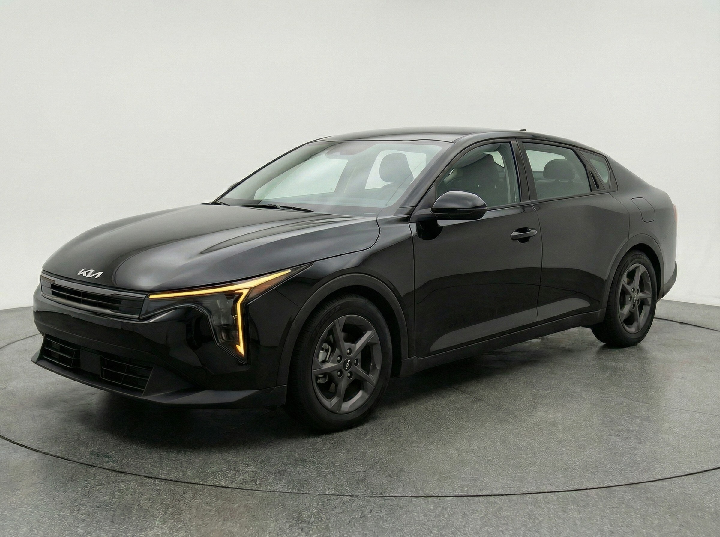 Thumbnail: 2025 Kia K4 - 3