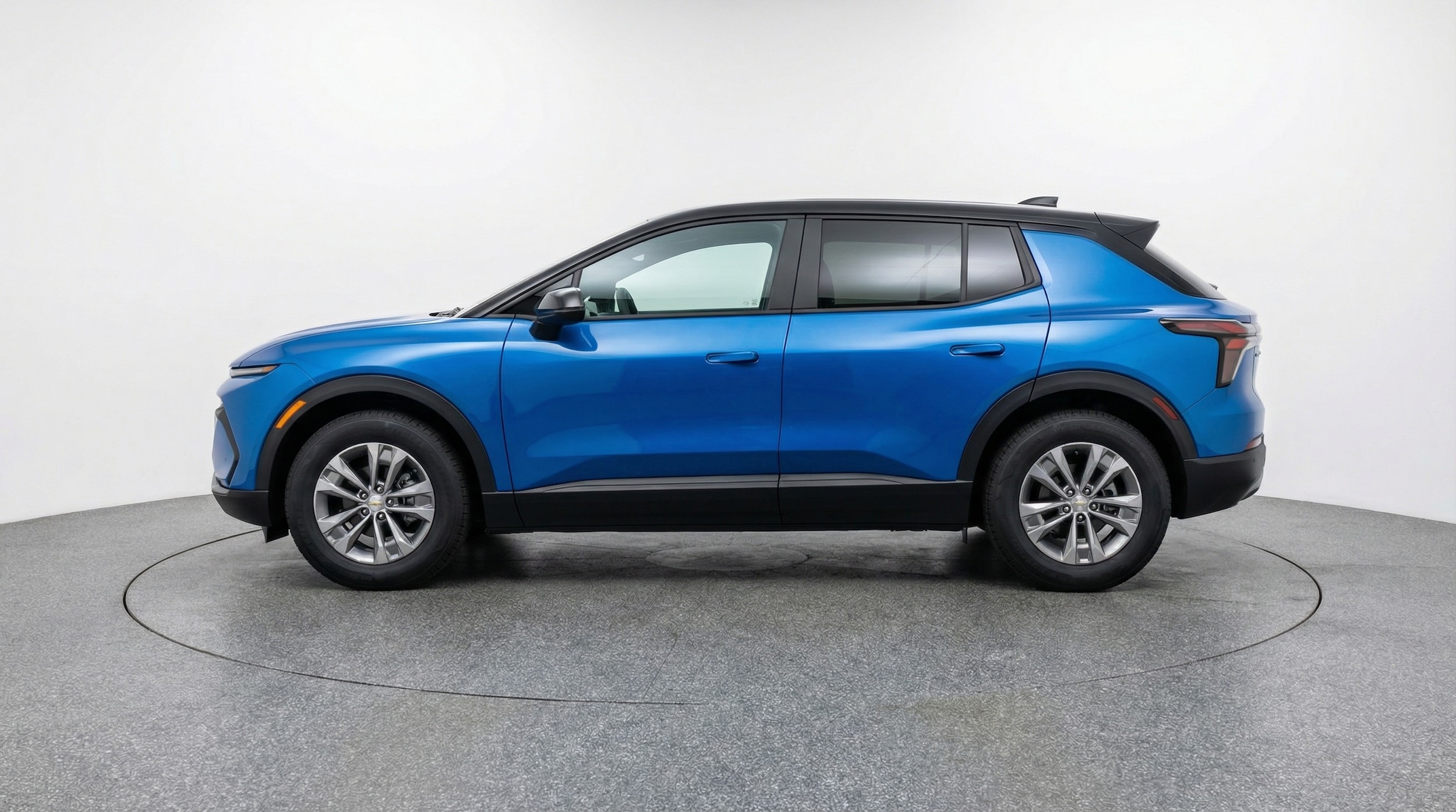 Thumbnail: 2025 Chevrolet Equinox - 4