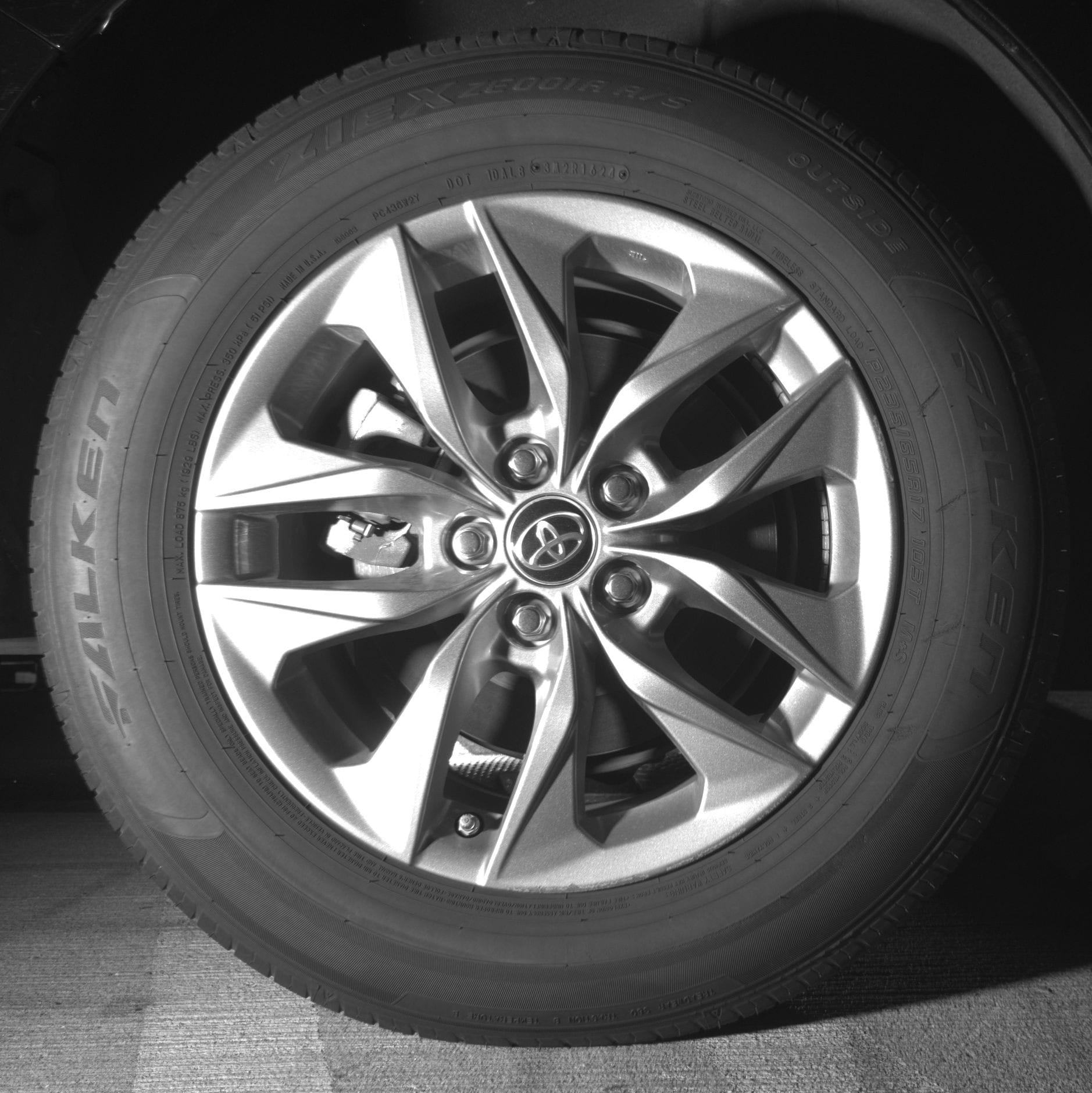 Thumbnail: 2024 Toyota Sienna - 12