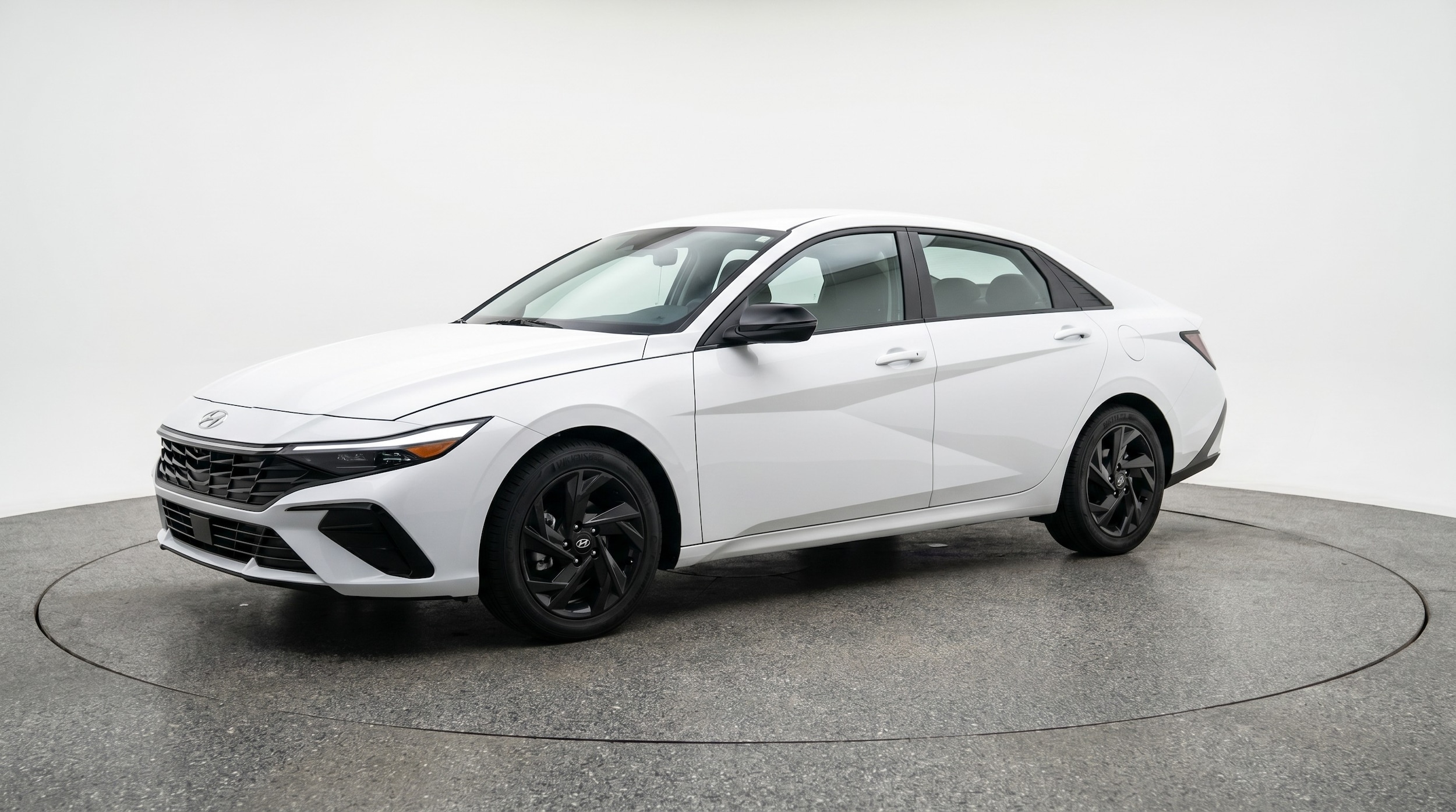 Thumbnail: 2026 Hyundai Elantra - 3