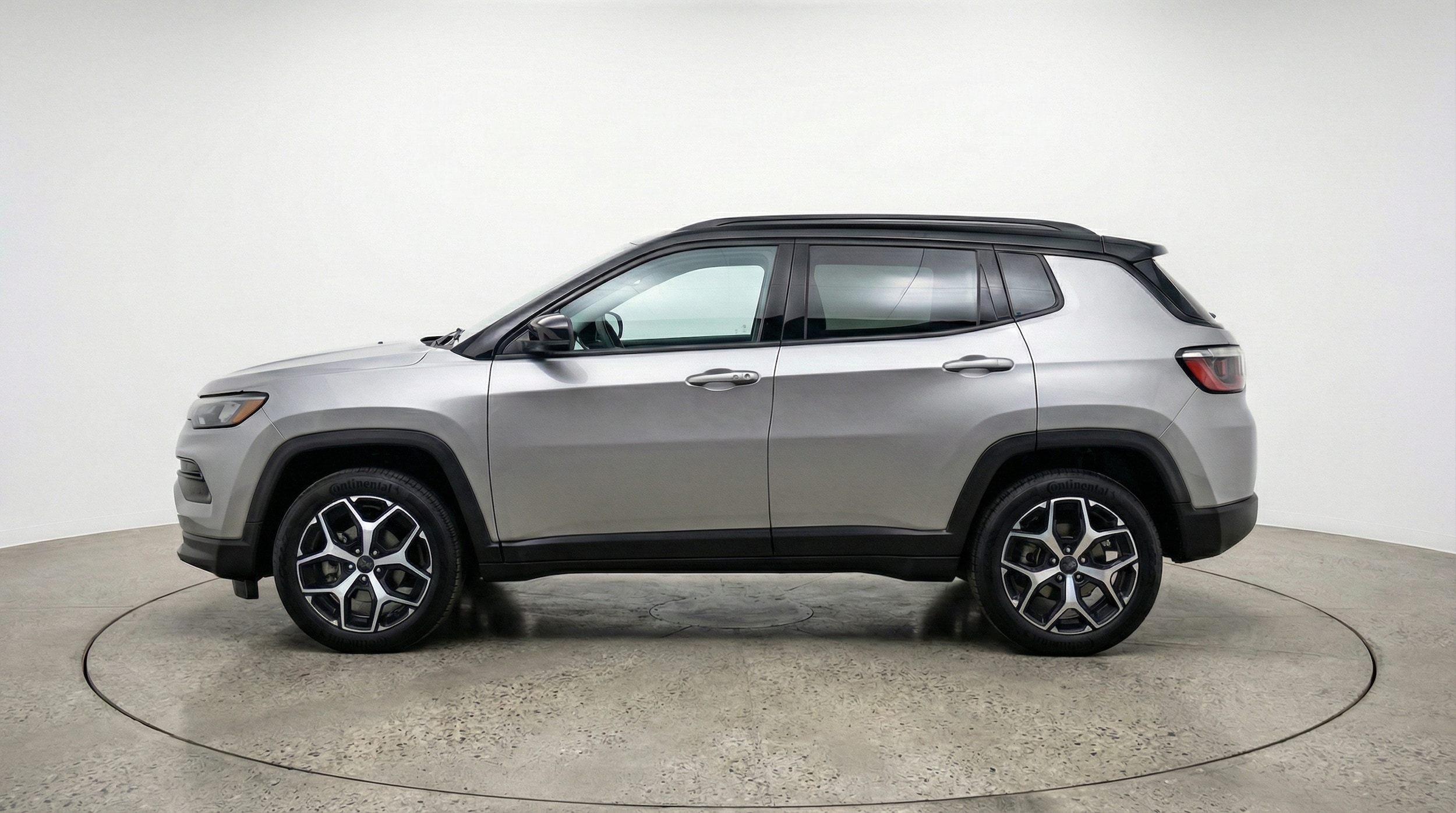 Thumbnail: 2025 Jeep Compass - 4