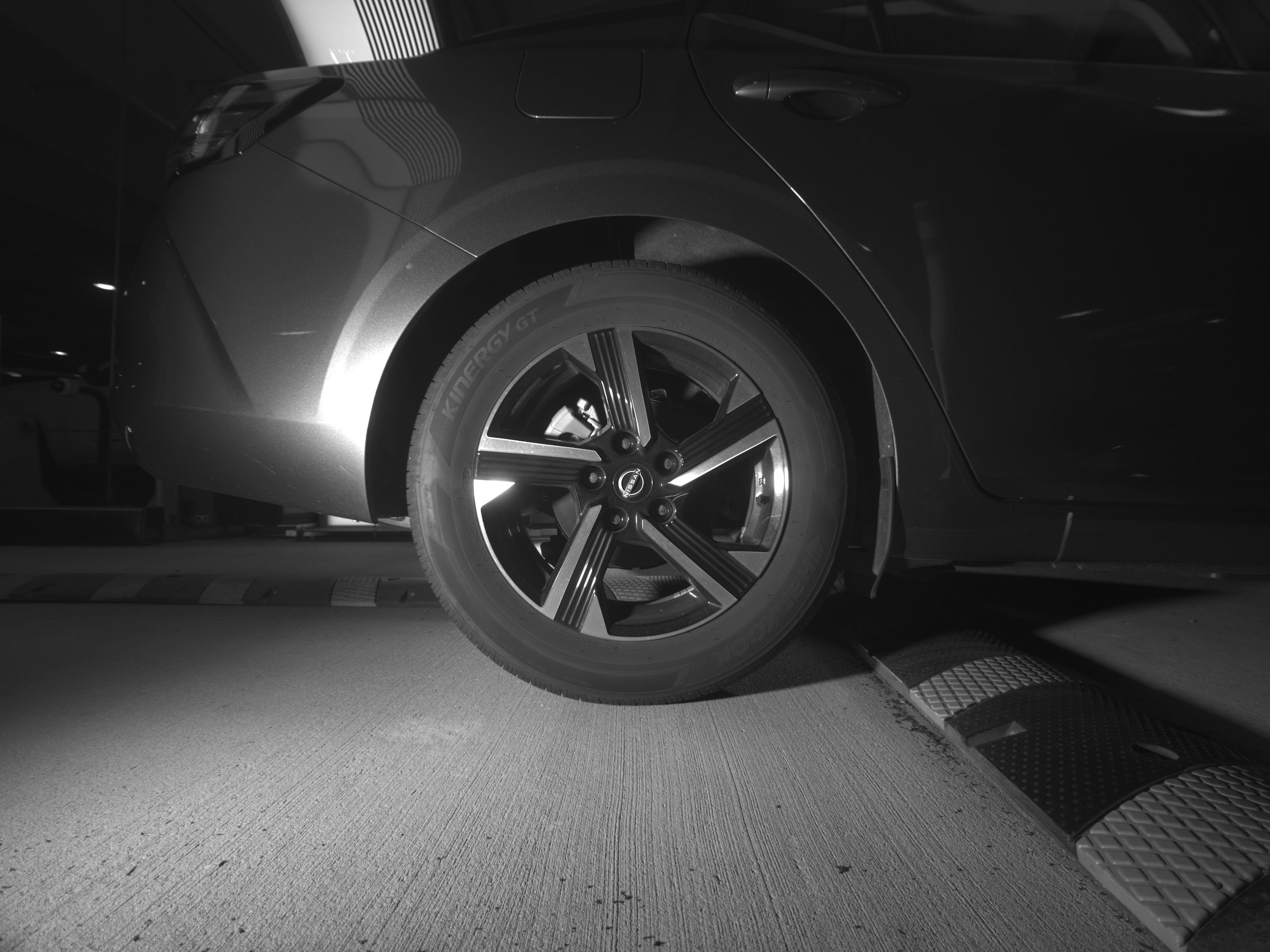 Thumbnail: 2025 Nissan Sentra - 12