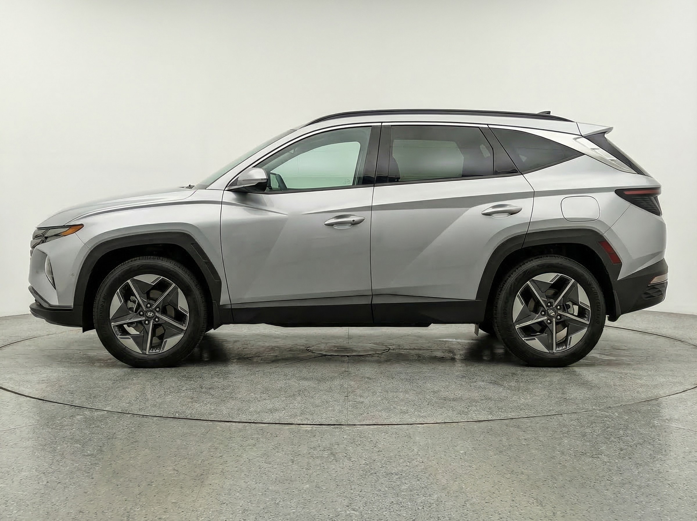 Thumbnail: 2026 Hyundai Tucson - 4