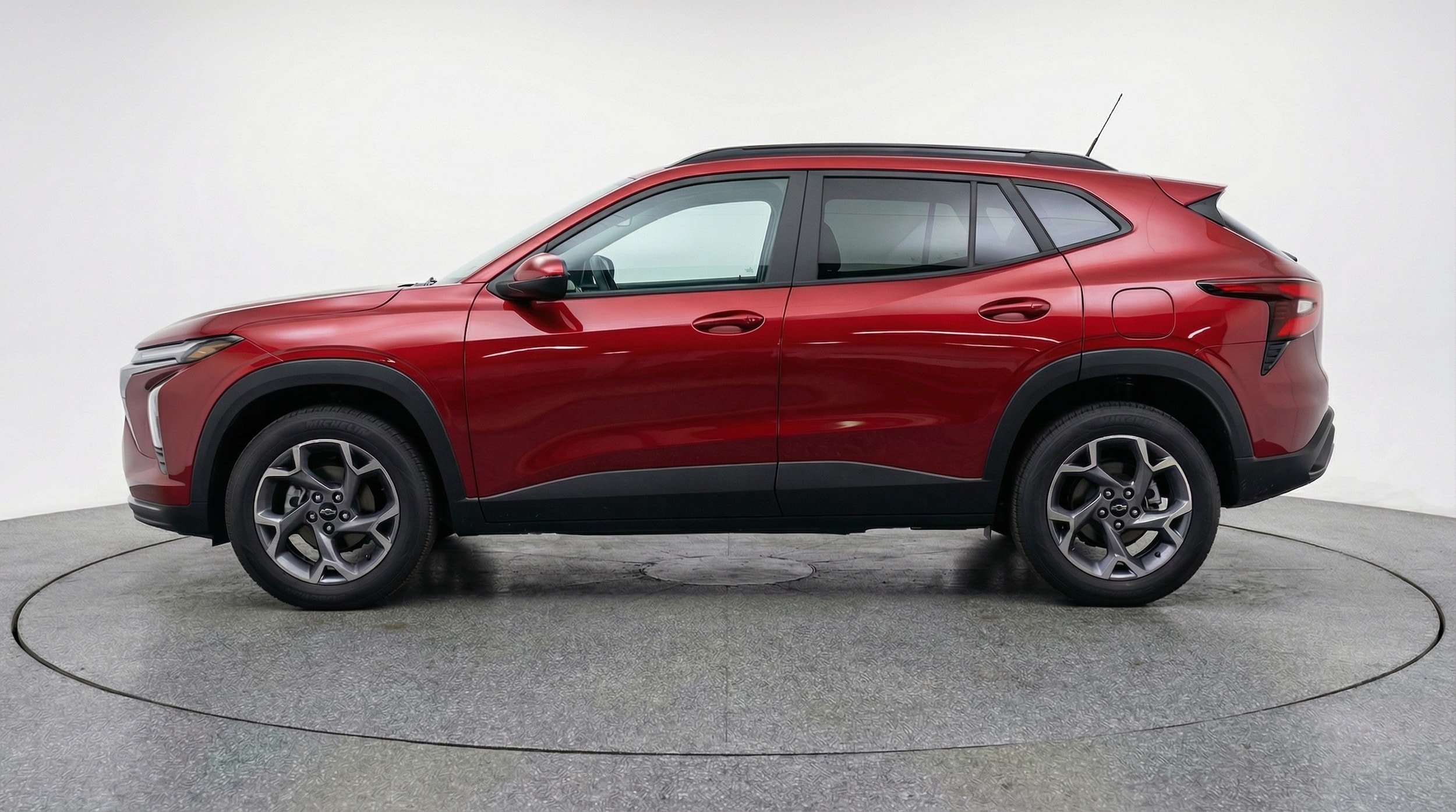 Thumbnail: 2025 Chevrolet Trax - 4