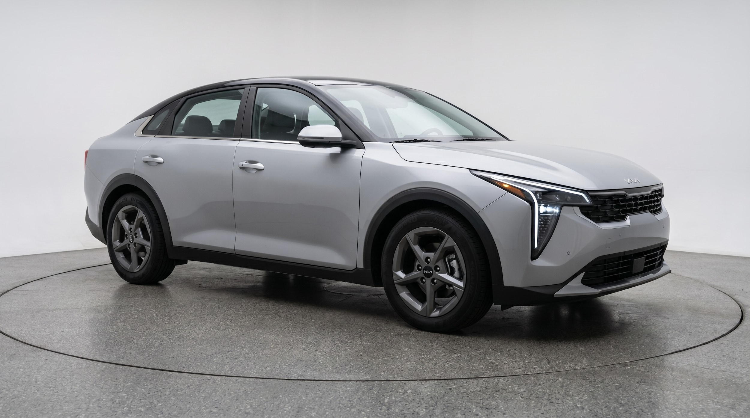 Thumbnail: 2026 Kia K4 - 1